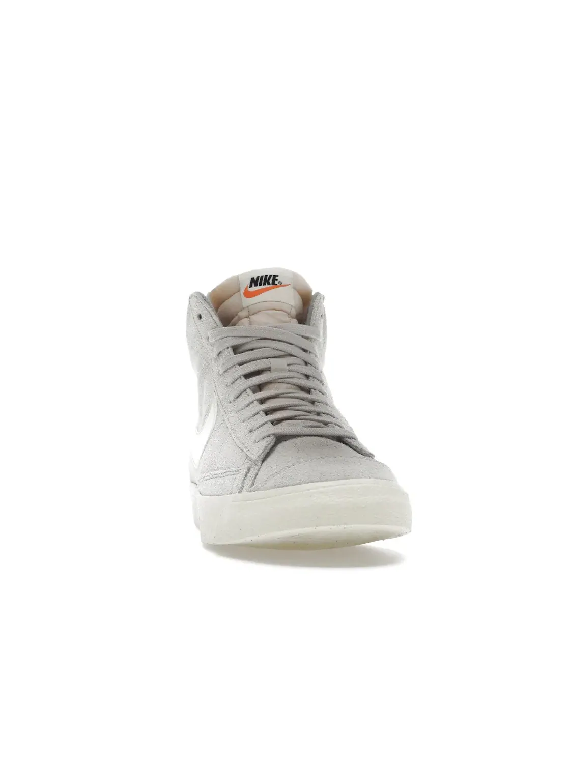 Мужские кроссовки на брендовой подошве Nike Blazer Mid 77 Premium Vintage — изображение 2 из 4, светлый/-серый