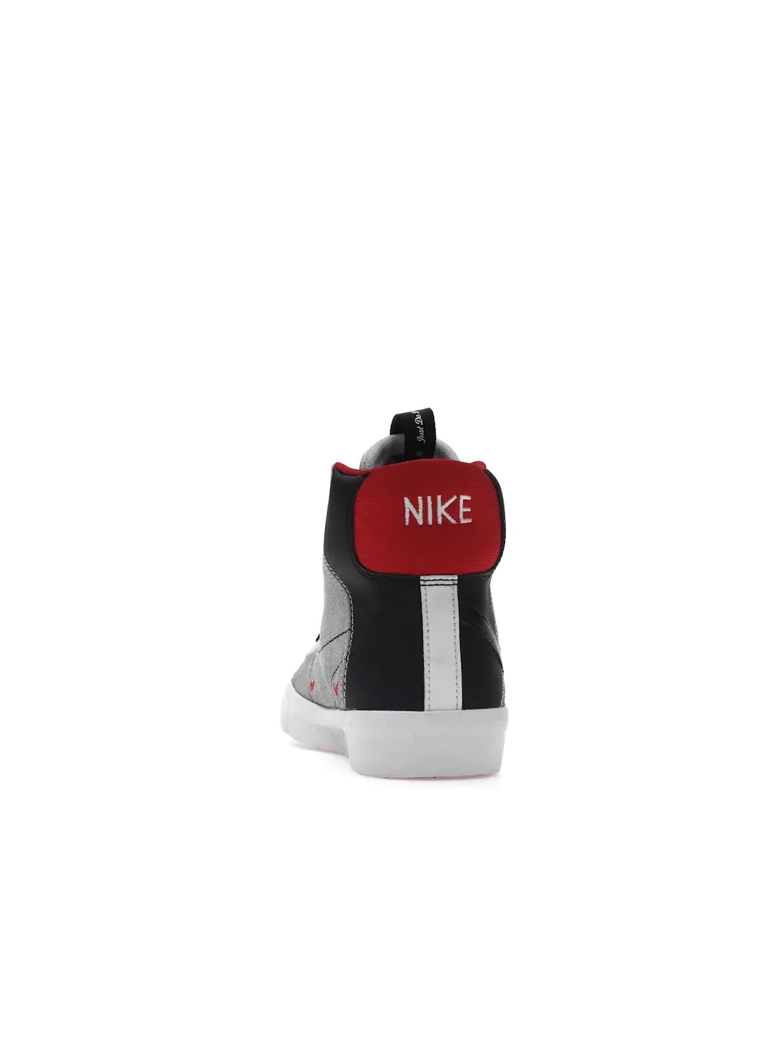 Детские кроссовки с высоким силуэтом Nike Blazer Mid 77 SE Dance — изображение 4 из 4