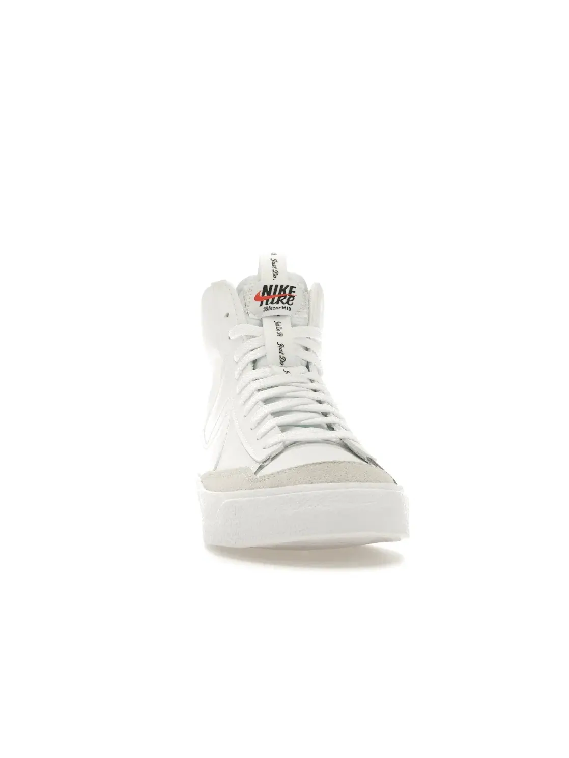 Детские кроссовки Lifestyle Nike Blazer Mid 77 SE — изображение 2 из 4, белый белый черный белый