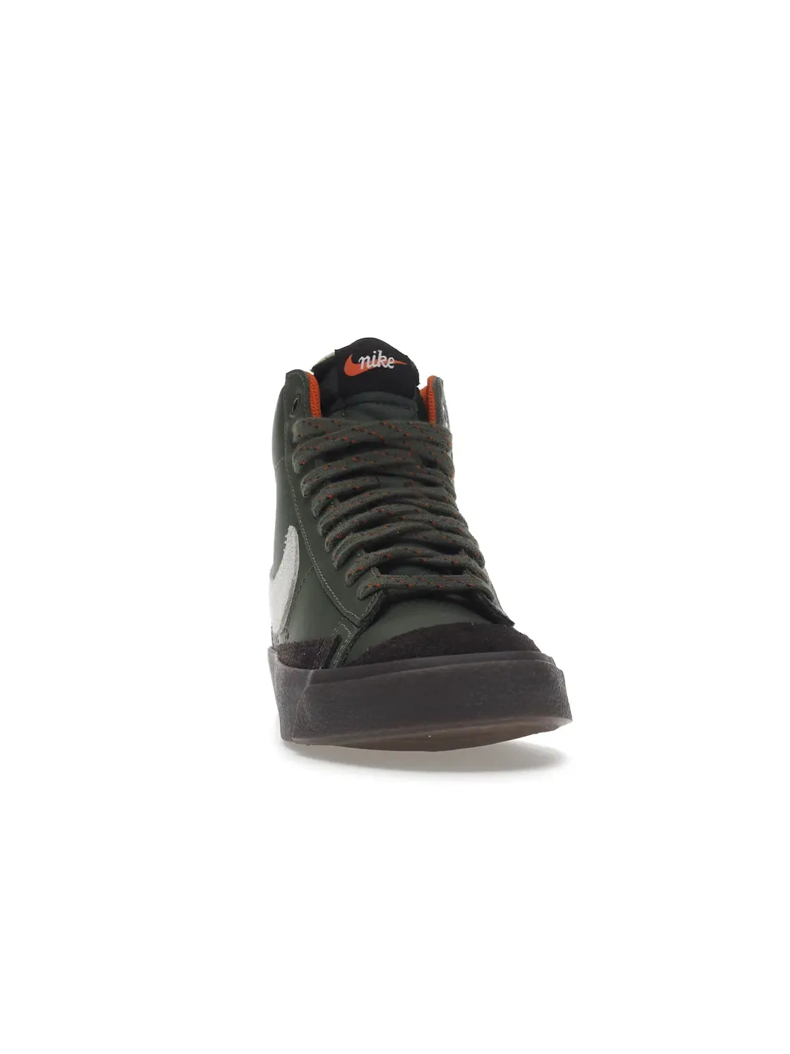 Мужские кроссовки с замшевыми вставками Nike Blazer Mid 77 — изображение 1 из 2