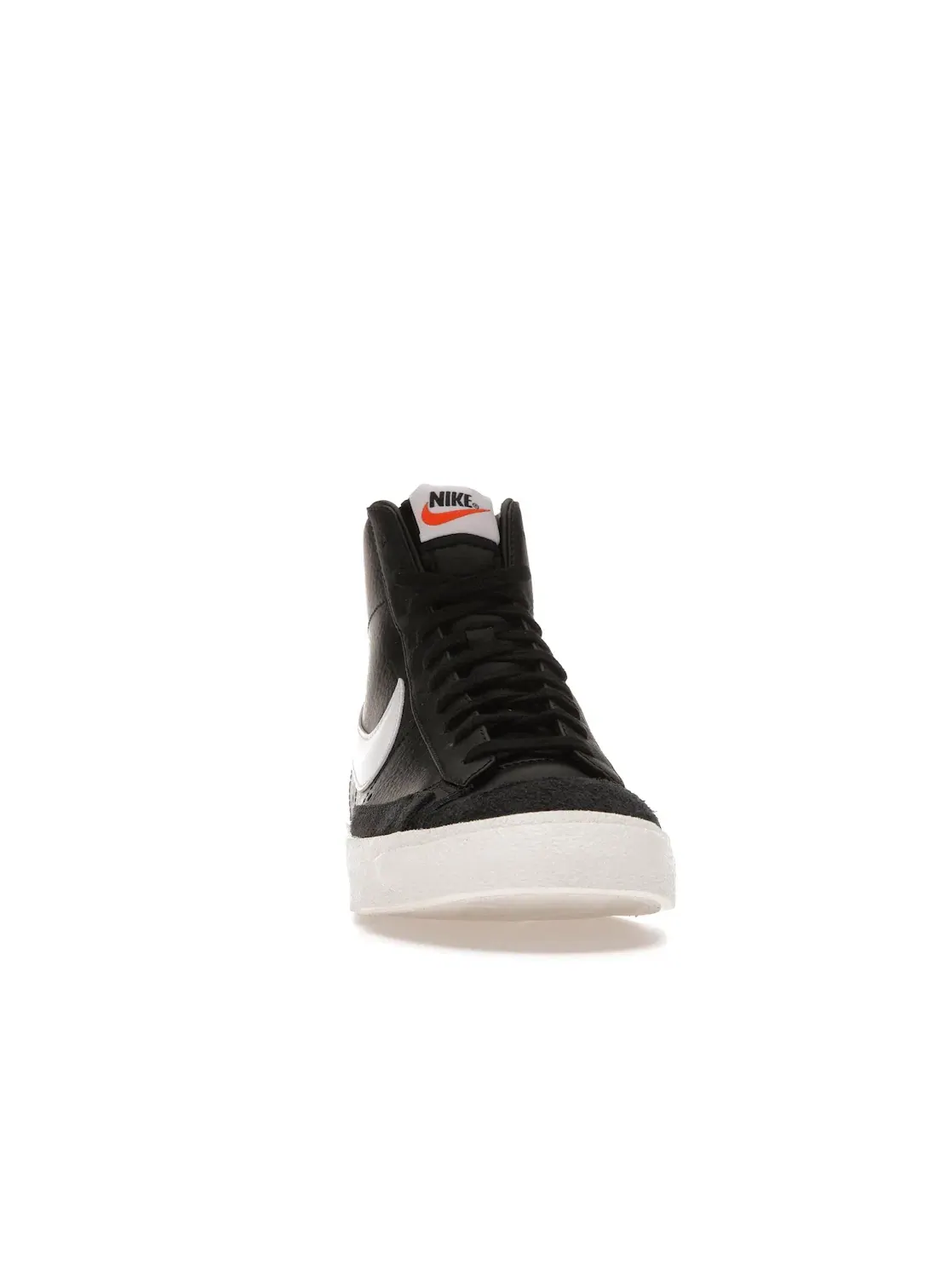 Мужские кроссовки Lifestyle с кожаным верхом Nike Blazer Mid 77 Vintage — изображение 2 из 4, черный