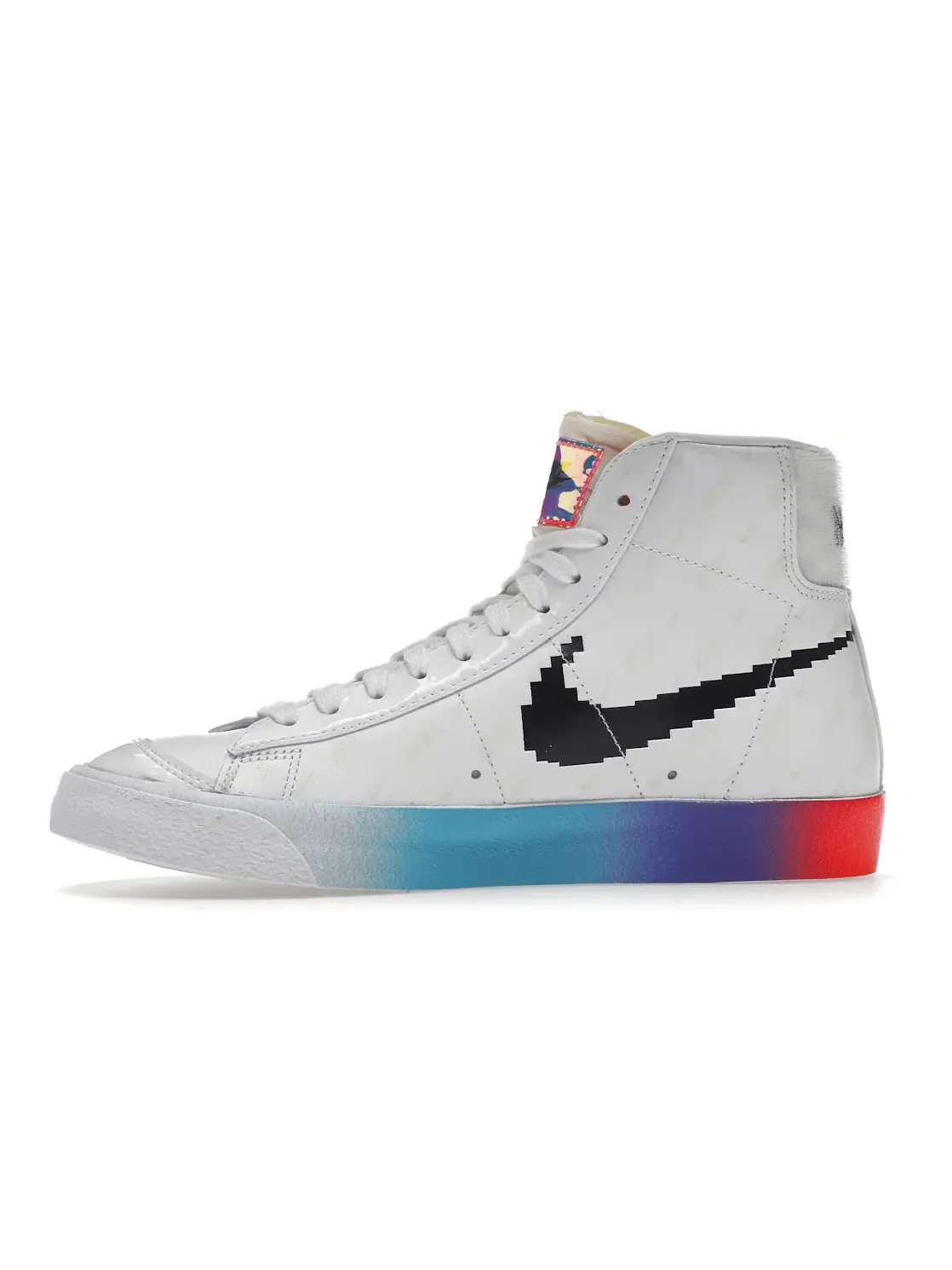 Женские кроссовки с принтом Nike Blazer Mid 77 Vintage — изображение 3 из 4, белый/белый/яркий/черный