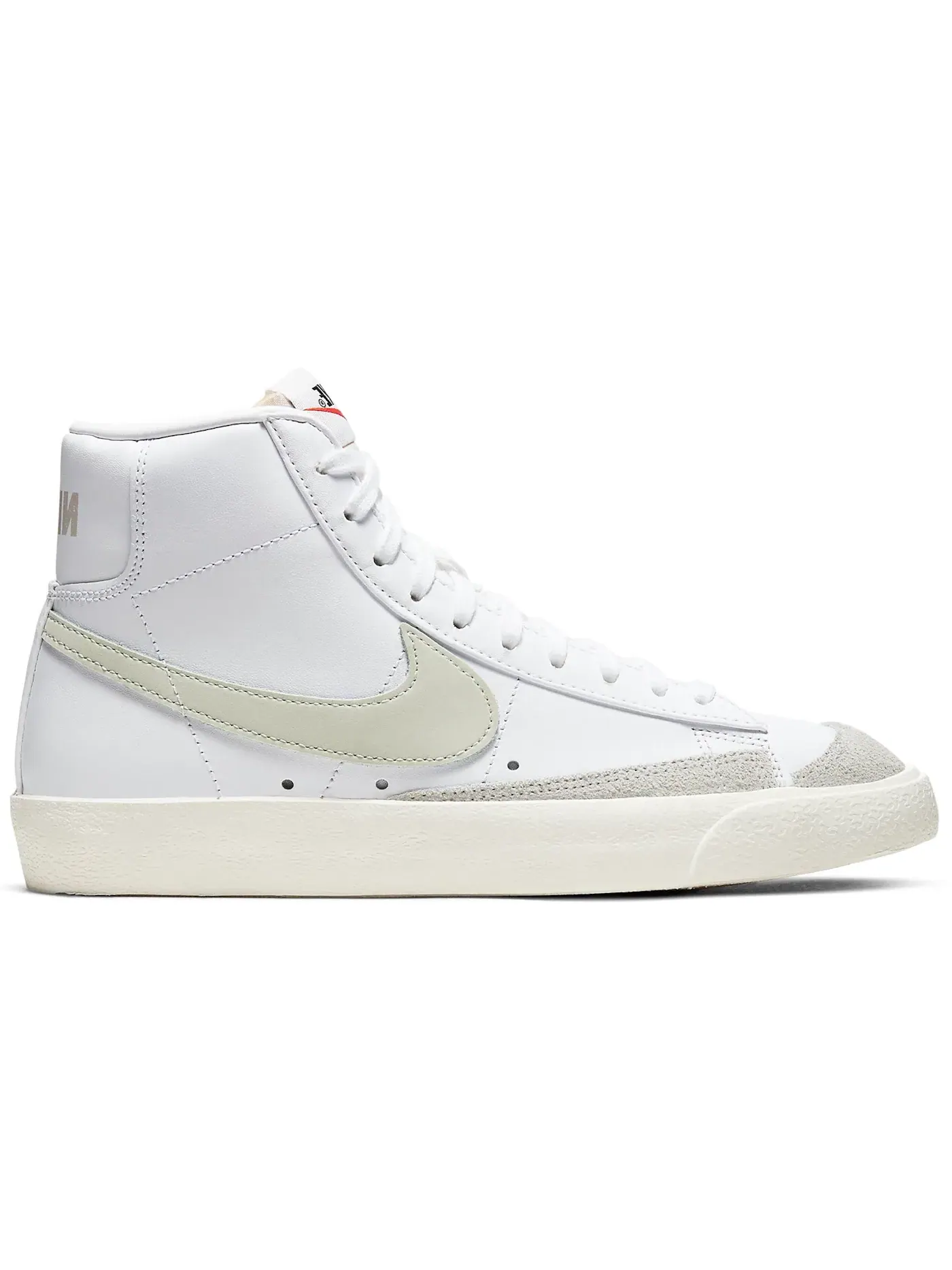 Женский кед Nike Blazer Mid 77 Vintage Light Bone — изображение 1 из 1, белый/светлый