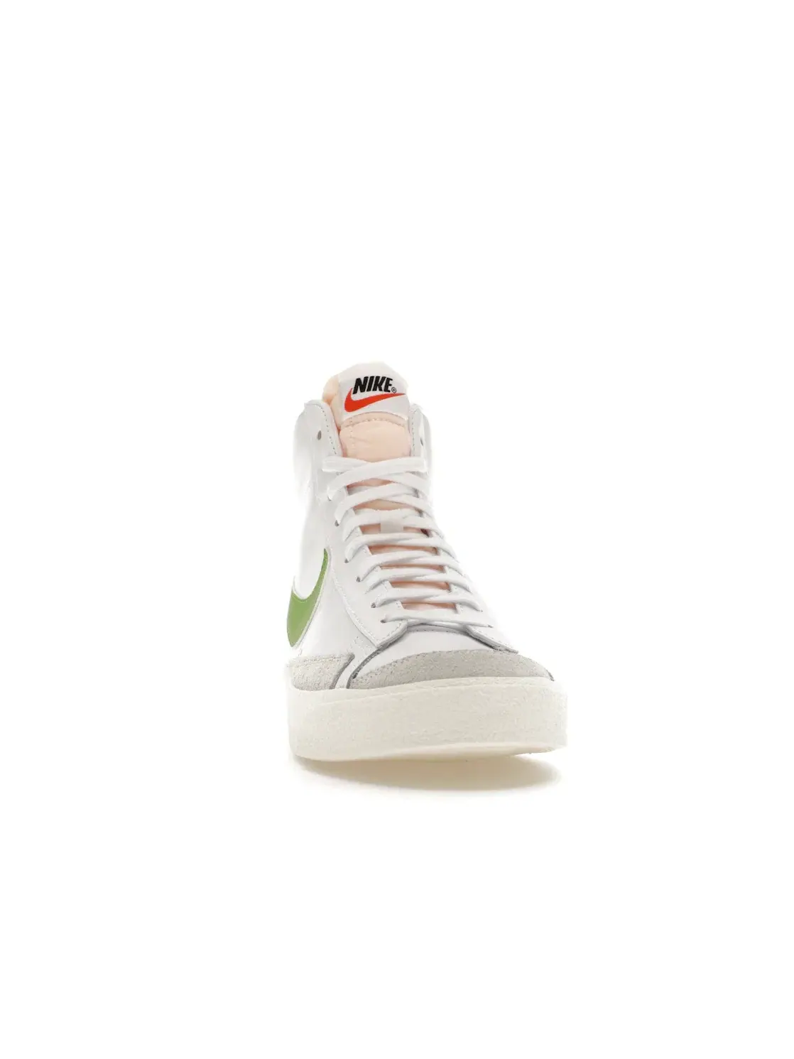 Мужские кроссовки с несочетающимися свушами Nike Blazer Mid 77 Nike — изображение 2 из 4, белый/черный
