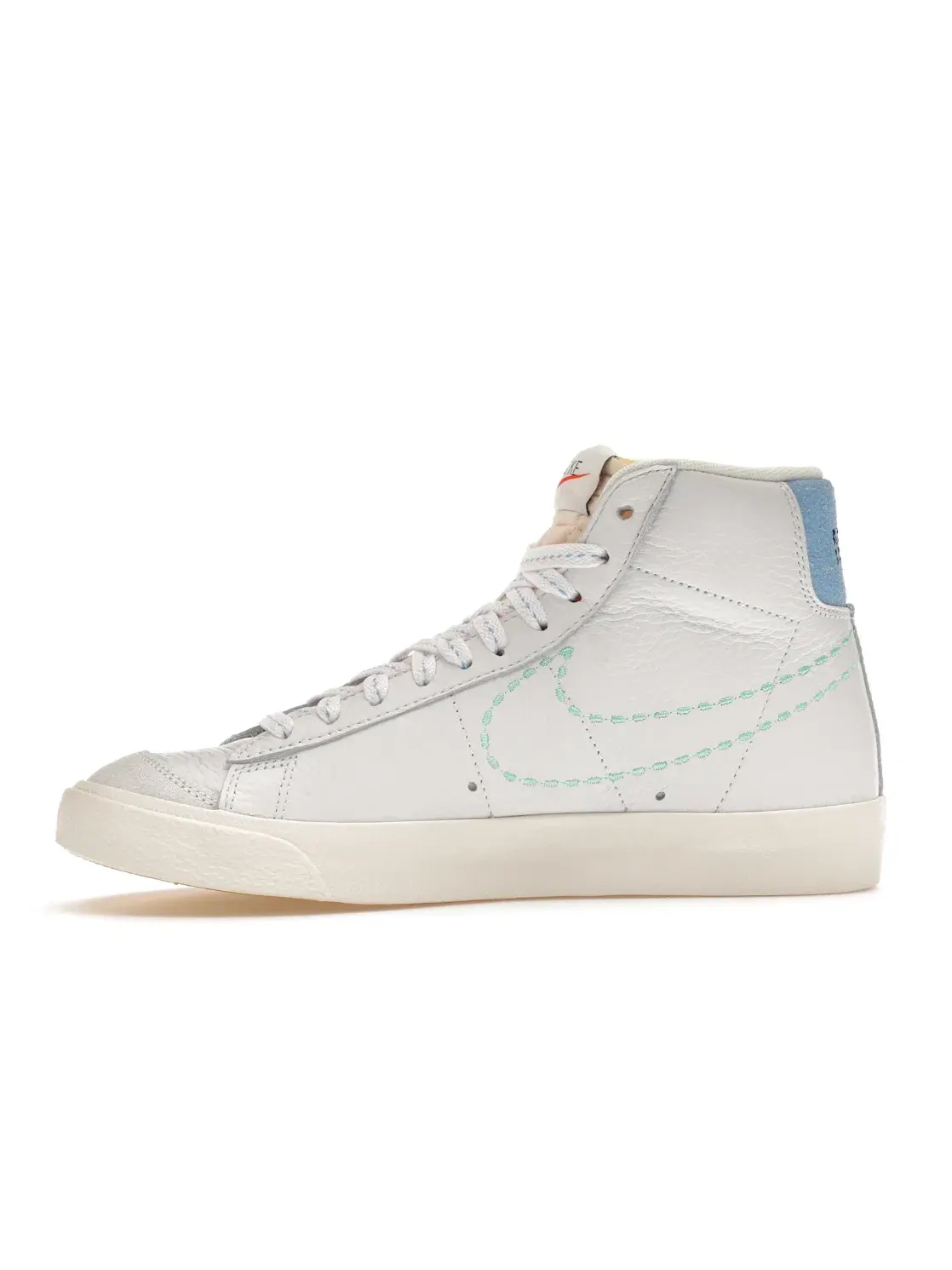 Женские кроссовки Nike Blazer Mid 77 Vintage Nike — изображение 3 из 4, белый//зеленый/оранжевый