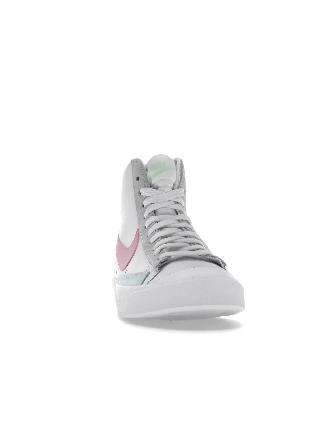 Женские кроссовки Nike Blazer Mid 77 Vintage — изображение 2 из 4, белый/розовый/платиновый