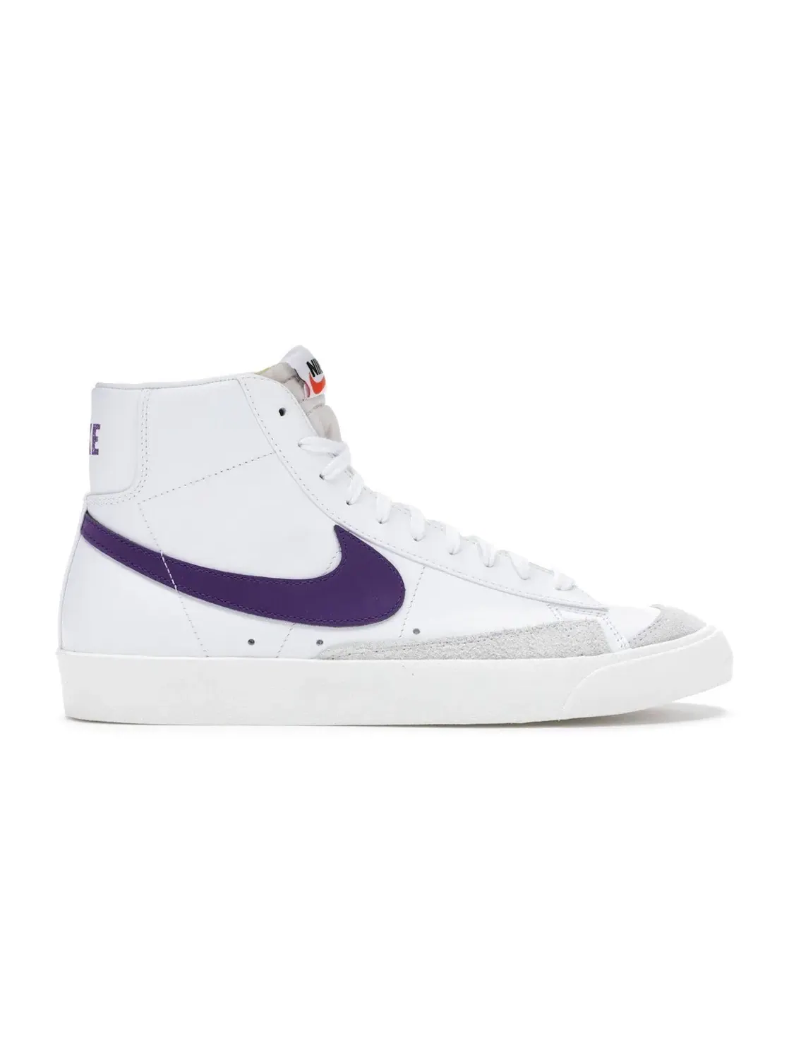 Мужские кроссовки Lifestyle с замшевыми вставками Nike Blazer Mid 77 Vintage — изображение 1 из 4, белый/фиолетовый