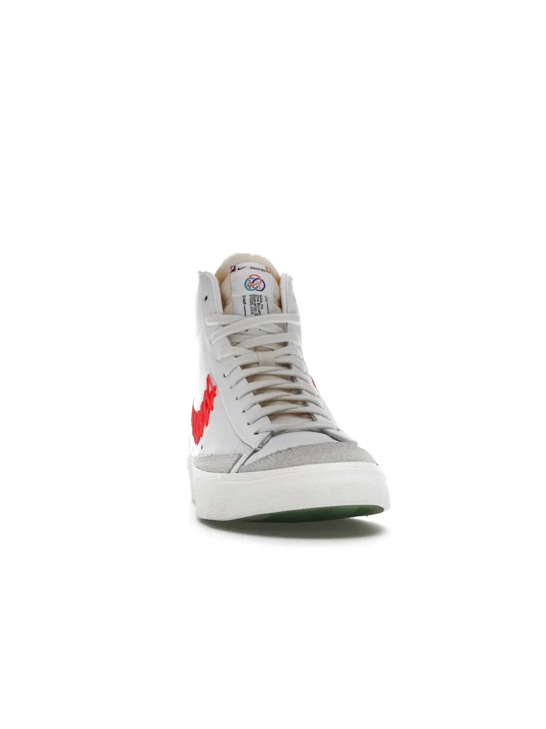 Мужские кроссовки Lifestyle с принтом Zig Zag Nike Blazer Mid 77 Vintage — изображение 2 из 4, белый/-белый-яркий