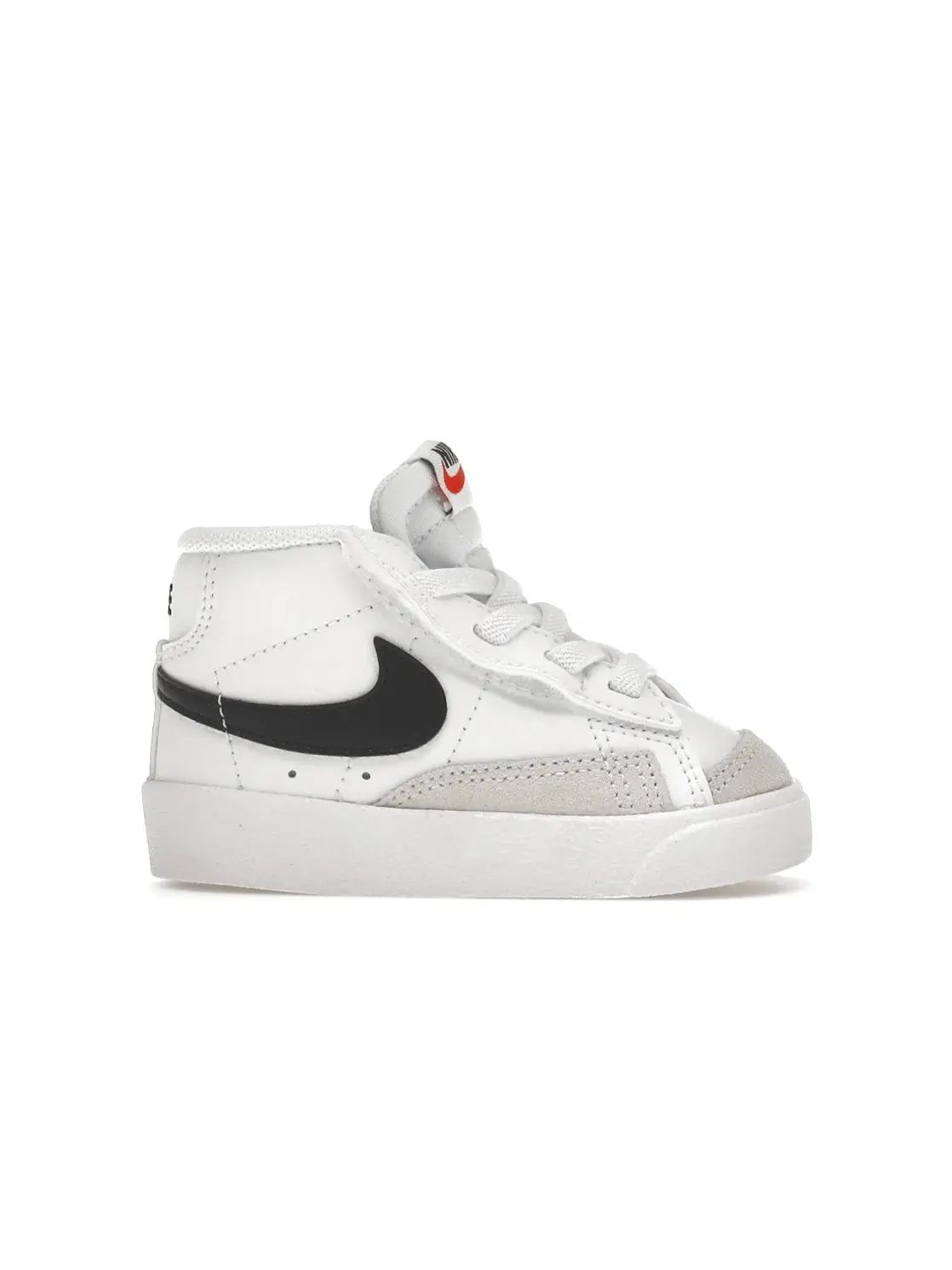 Детские кроссовки Lifestyle Nike Blazer Mid 77 — изображение 1 из 4, белый/оранжевый/черный