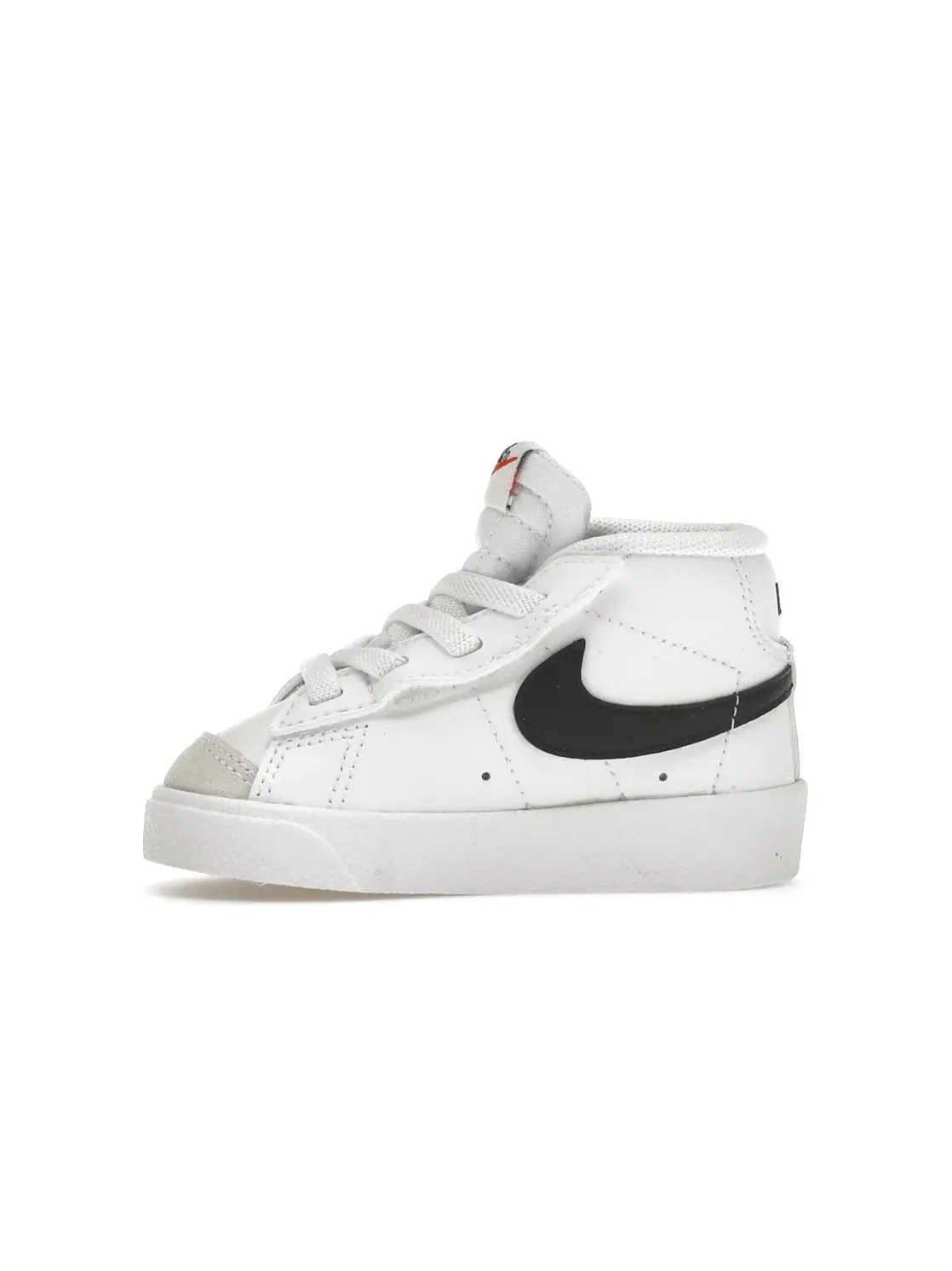 Детские кроссовки Lifestyle Nike Blazer Mid 77 — изображение 3 из 4, белый/оранжевый/черный