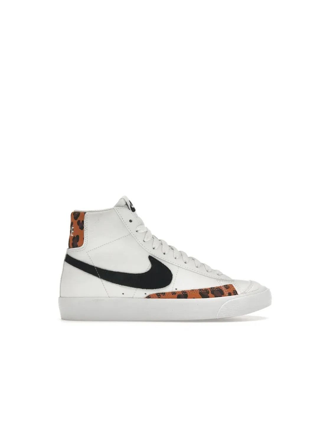 Детские кроссовки Lifestyle с принтом Nike Blazer Mid 77 — изображение 1 из 4, белый/белый
