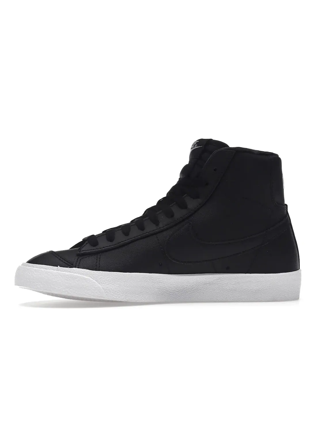 Женские кроссовки Lifestyle Nike Blazer Mid LX — изображение 3 из 4