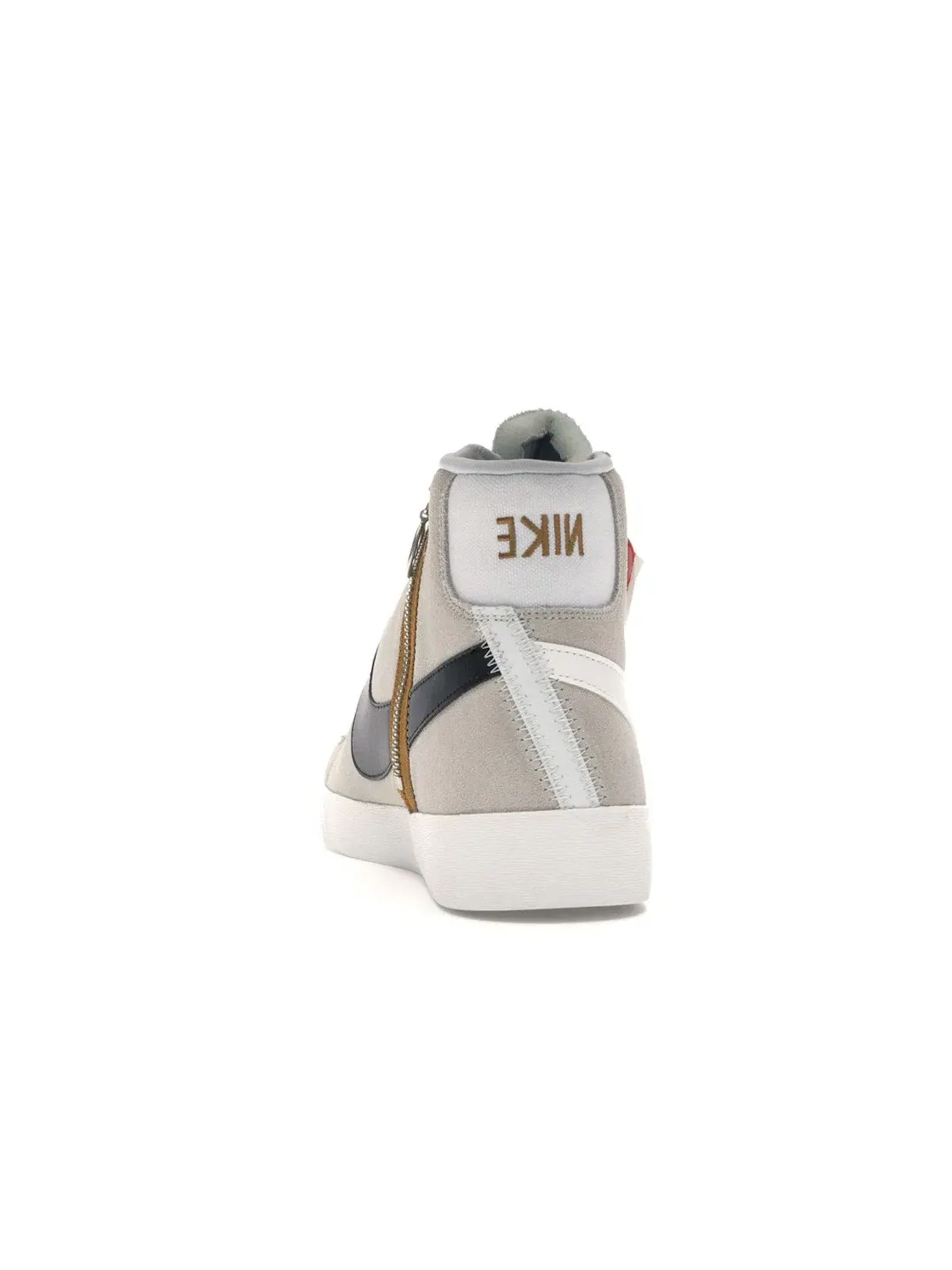 Женские кроссовки с асимметричным дизайном Nike Blazer Mid Rebel Nike — изображение 4 из 4, белый/платиновый--белый