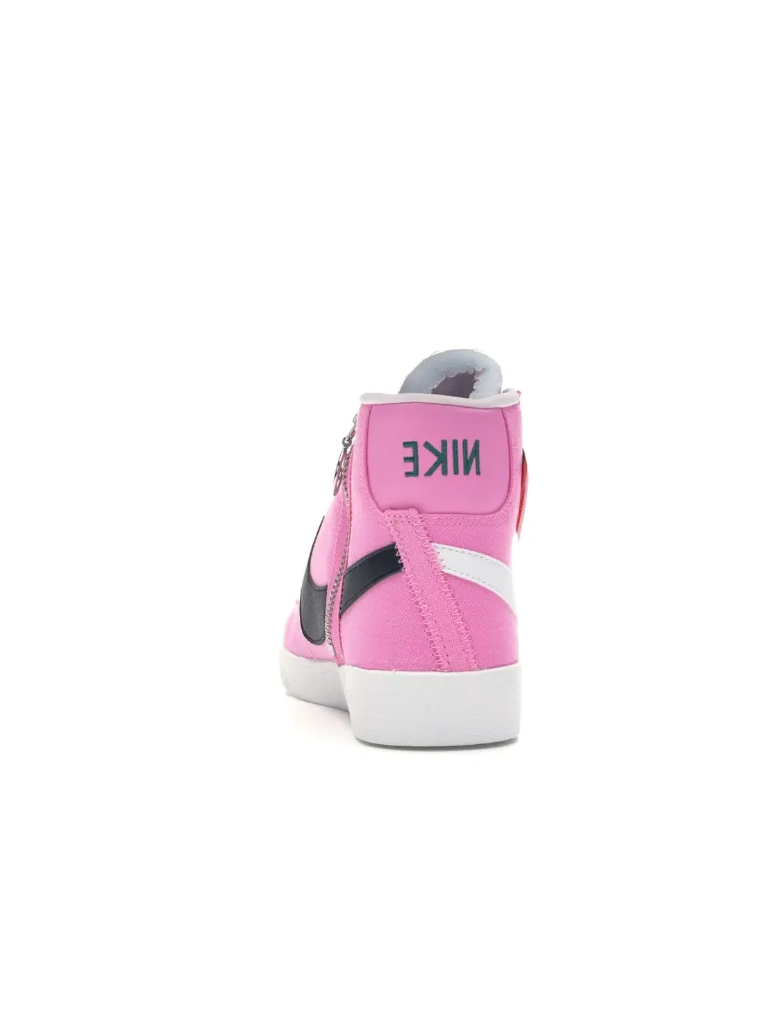 Женские кроссовки с замшевым верхом Nike Blazer Mid Rebel — изображение 4 из 4, розовый/белый-черный