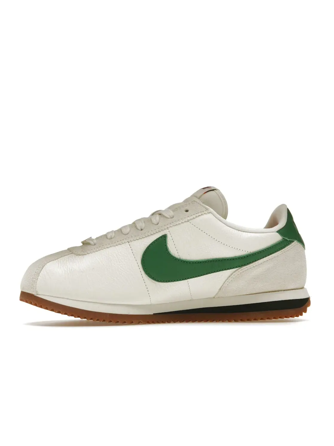 Мужские кроссовки Lifestyle с широким носком Nike Cortez Nike — изображение 3 из 4, черный-бледный