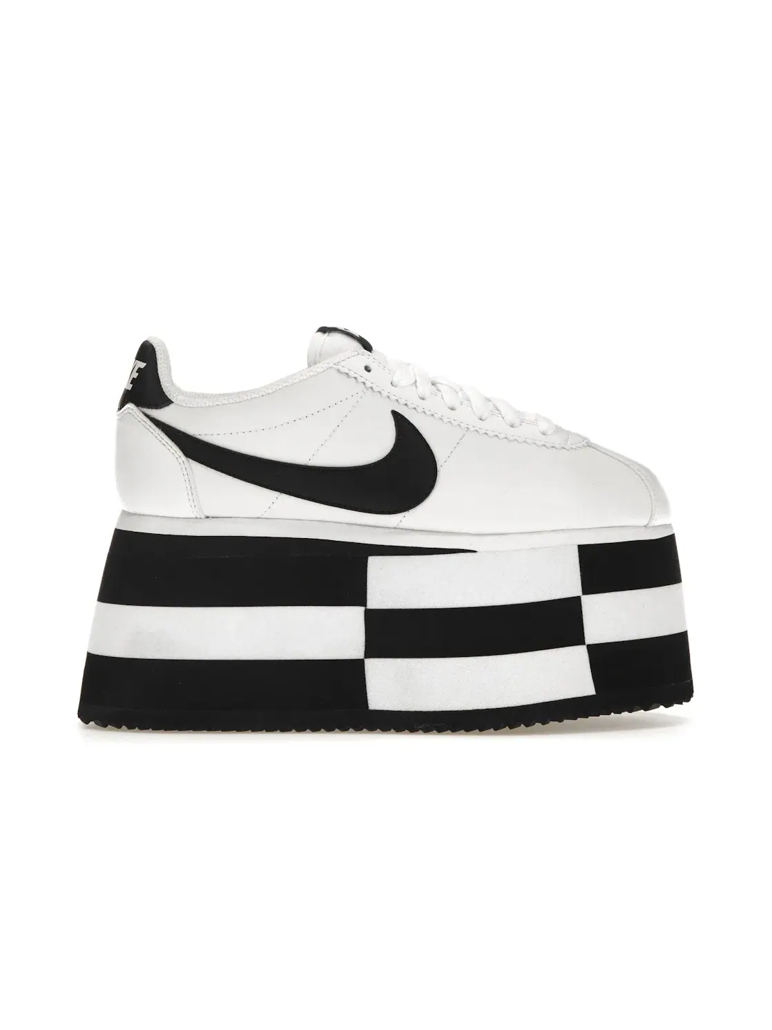 Женские кроссовки Lifestyle Nike Cortez Nike — изображение 1 из 4, белый/черный