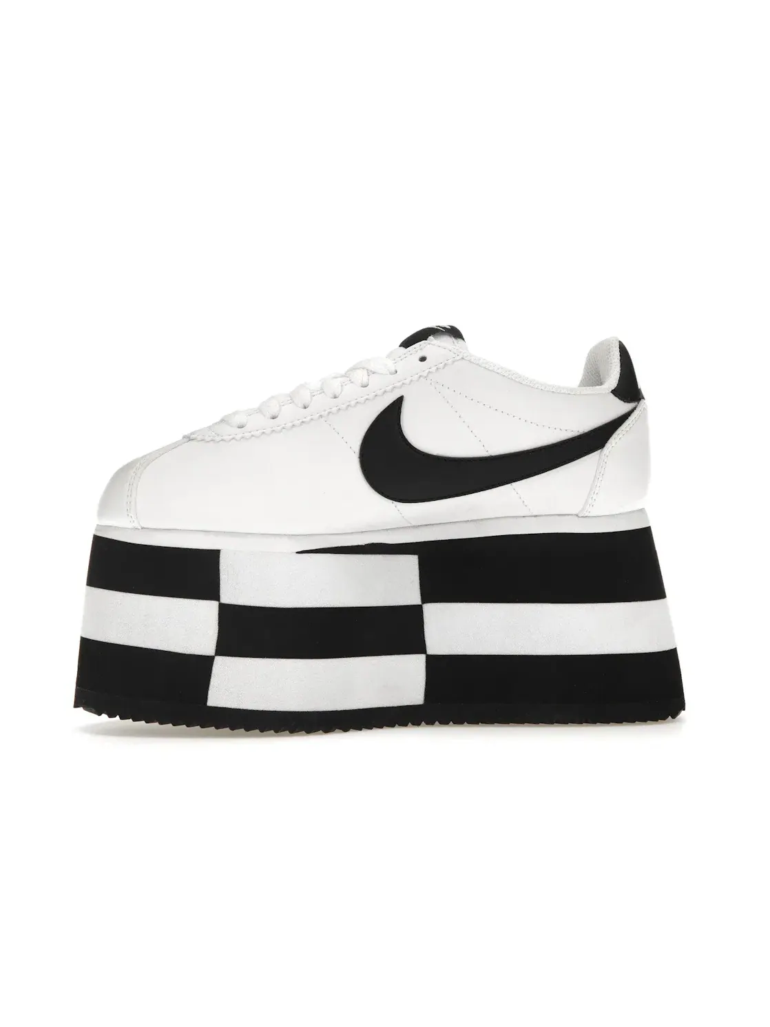 Женские кроссовки Lifestyle Nike Cortez Nike — изображение 3 из 4, белый/черный