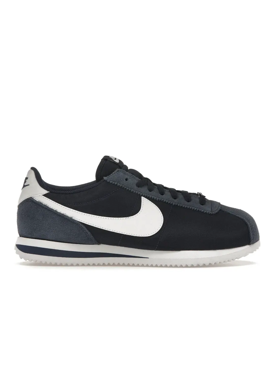 Женские кроссовки Lifestyle с нейлоновым верхом Nike Cortez — изображение 1 из 4, темно-синий/белый