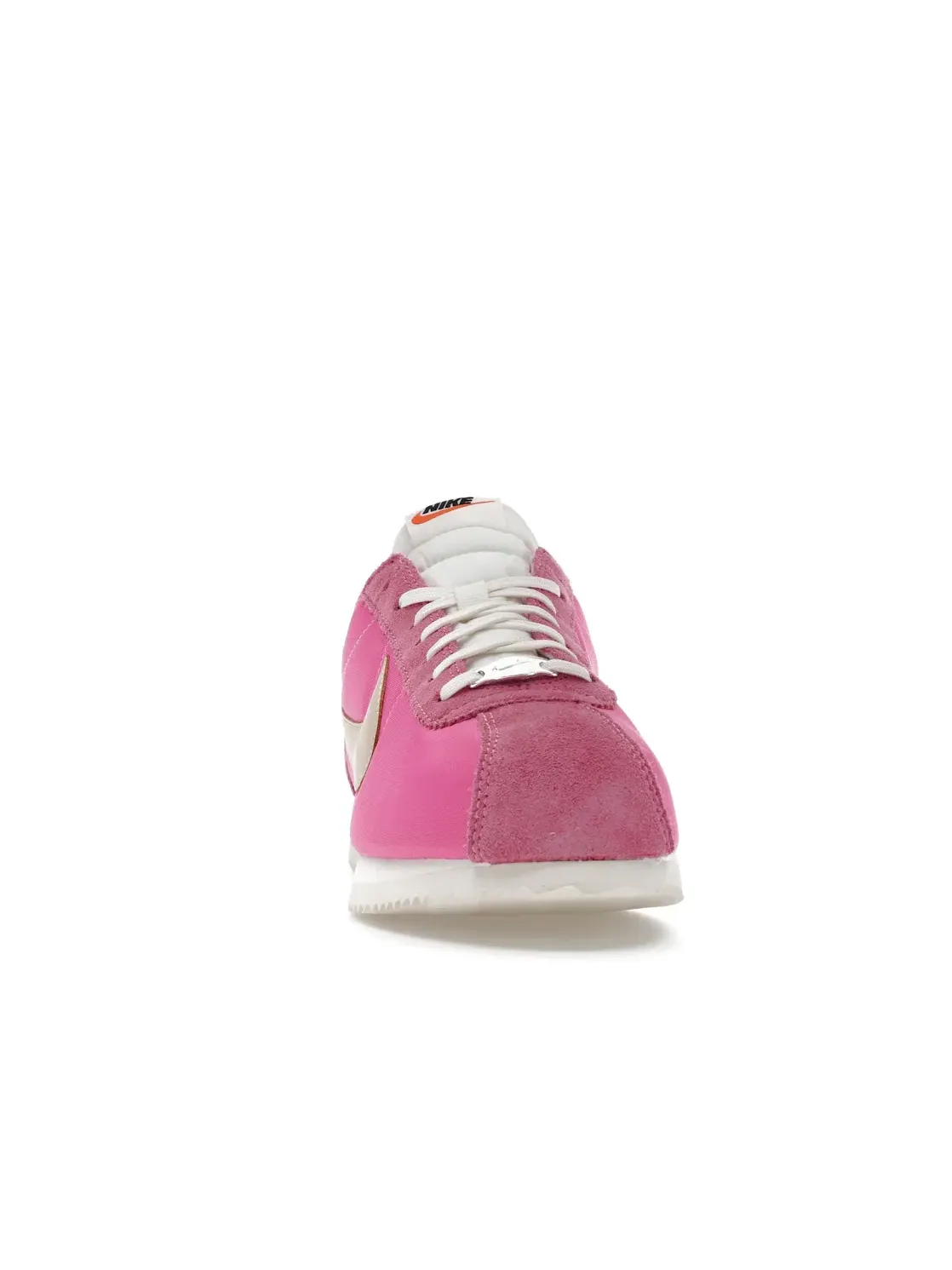 Женские кроссовки Lifestyle Nike Cortez — изображение 2 из 4, розовый//песочный