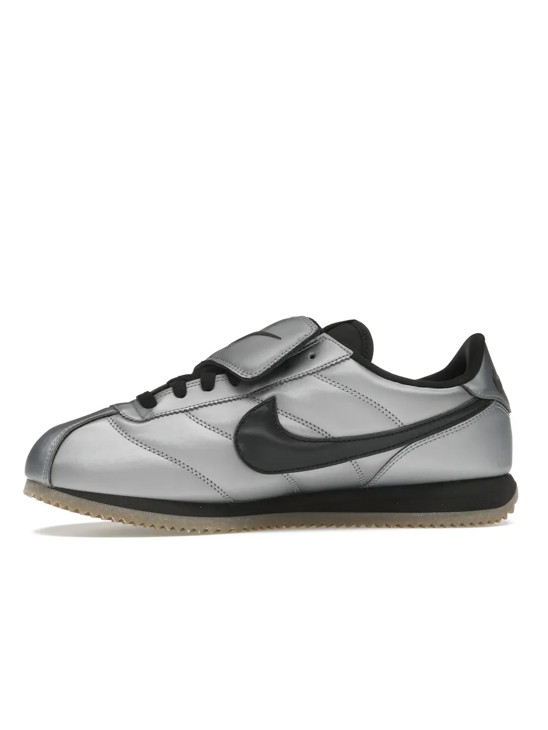 Мужские кроссовки Lifestyle модели Nike Cortez SE Nike — изображение 3 из 4