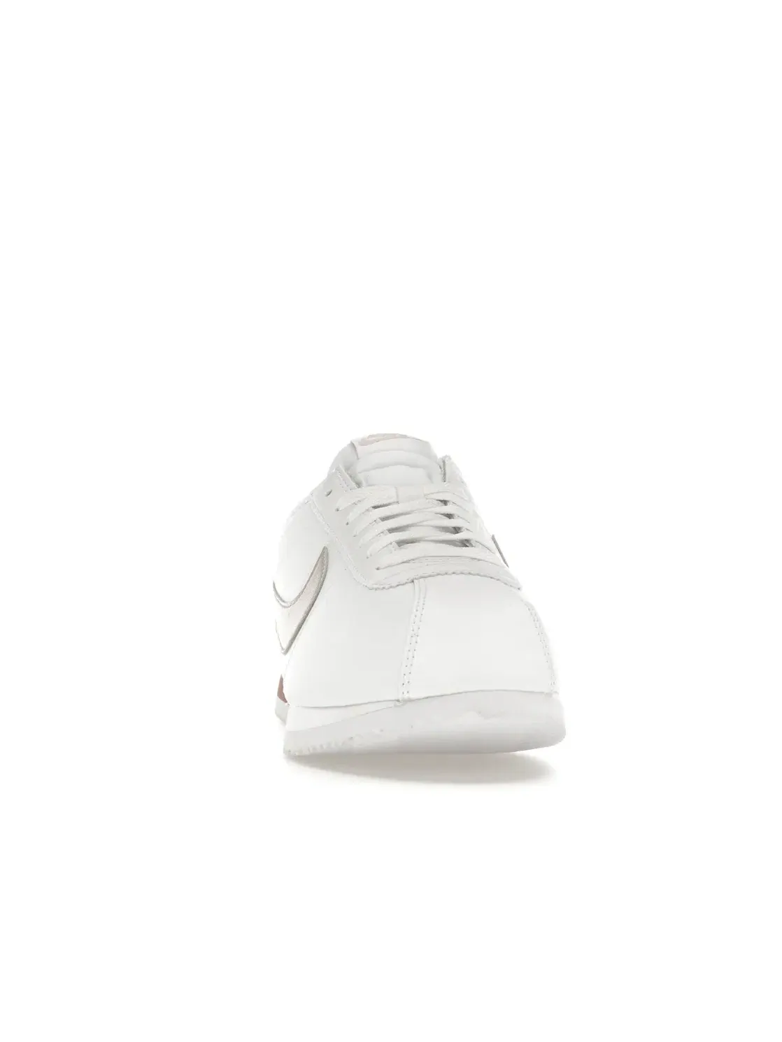 Женские кроссовки для повседневной носки Nike Cortez Nike — изображение 2 из 4