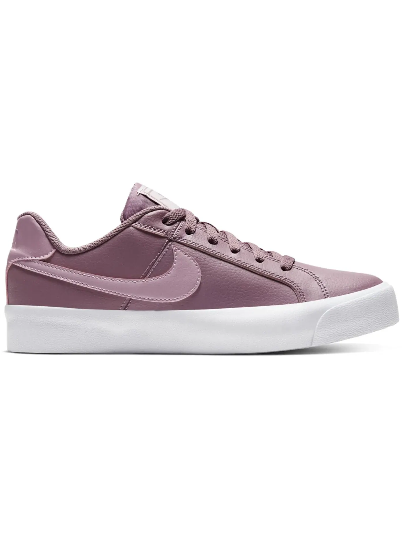 Женские кроссовки Lifestyle Nike Court Royale AC, Plum Dust/Plum Chalk — изображение 1 из 1