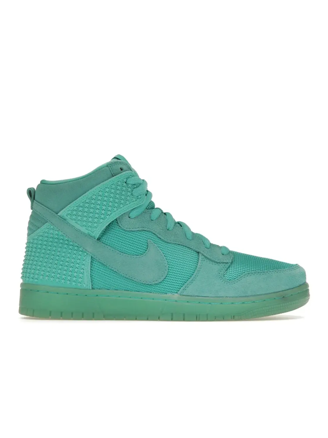 Мужские кроссовки Lifestyle Nike Dunk CMFT Premium, Light Retro — изображение 1 из 4