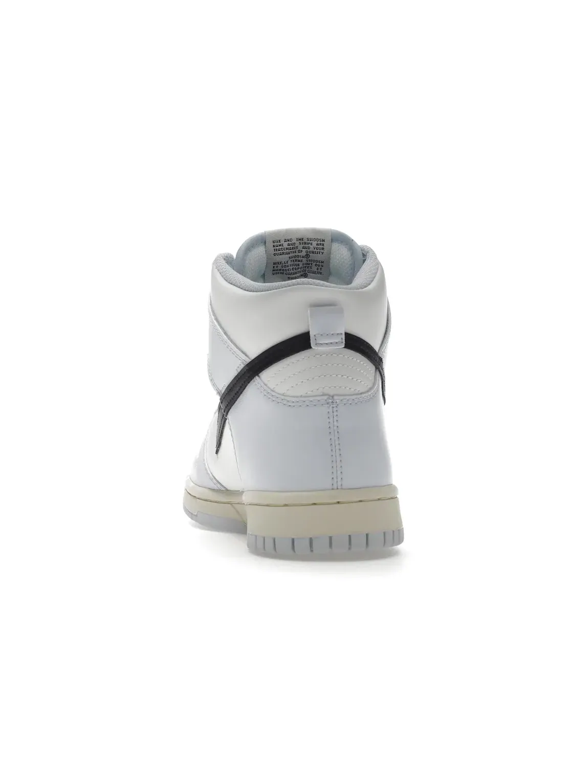 Детские кроссовки высокие с белой и серой расцветкой Nike Dunk High — изображение 4 из 4, белый/серый/черный