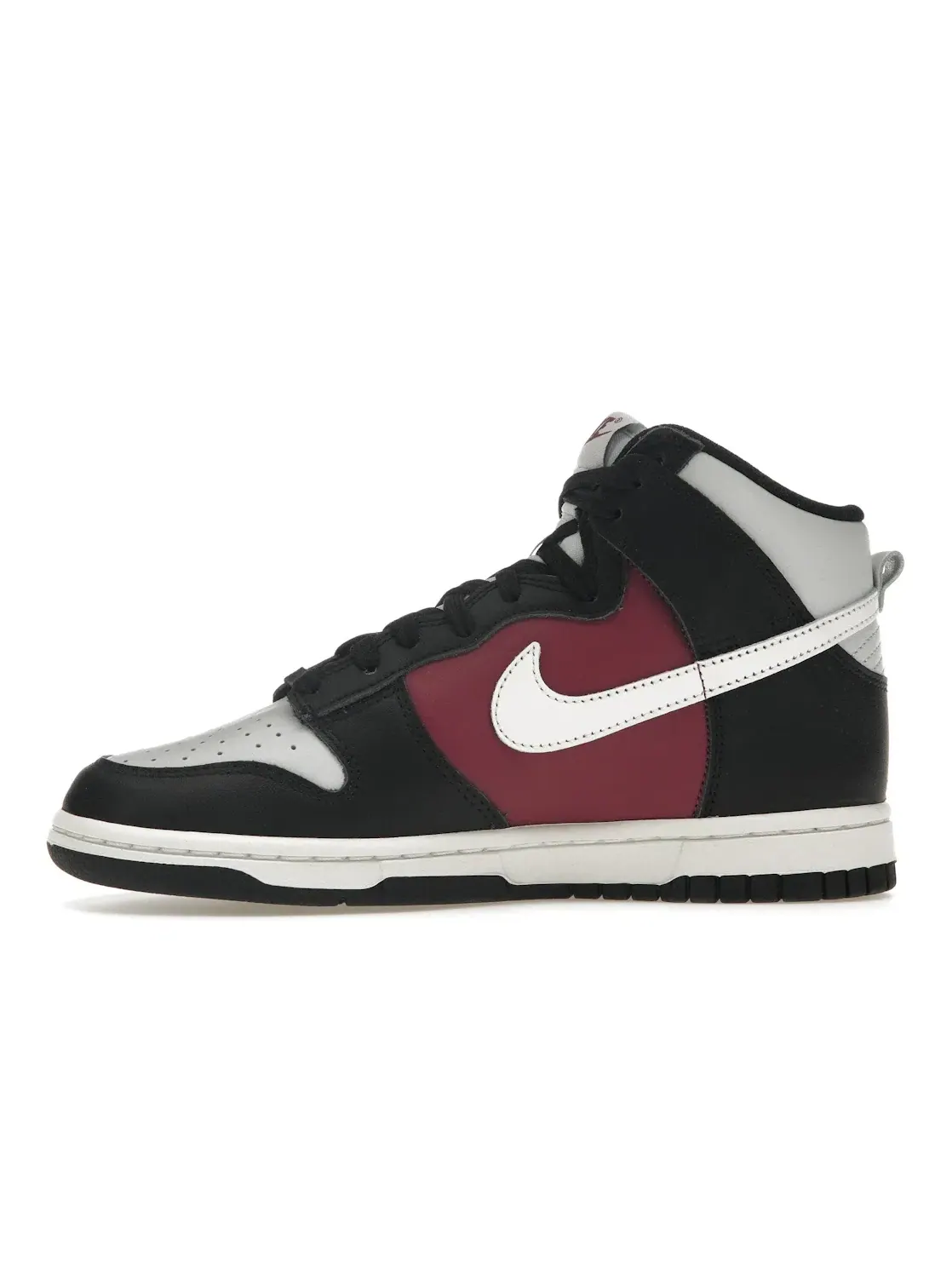 Женские кроссовки для повседневной носки Nike Dunk High Nike — изображение 3 из 4, черный//платиновый/белый