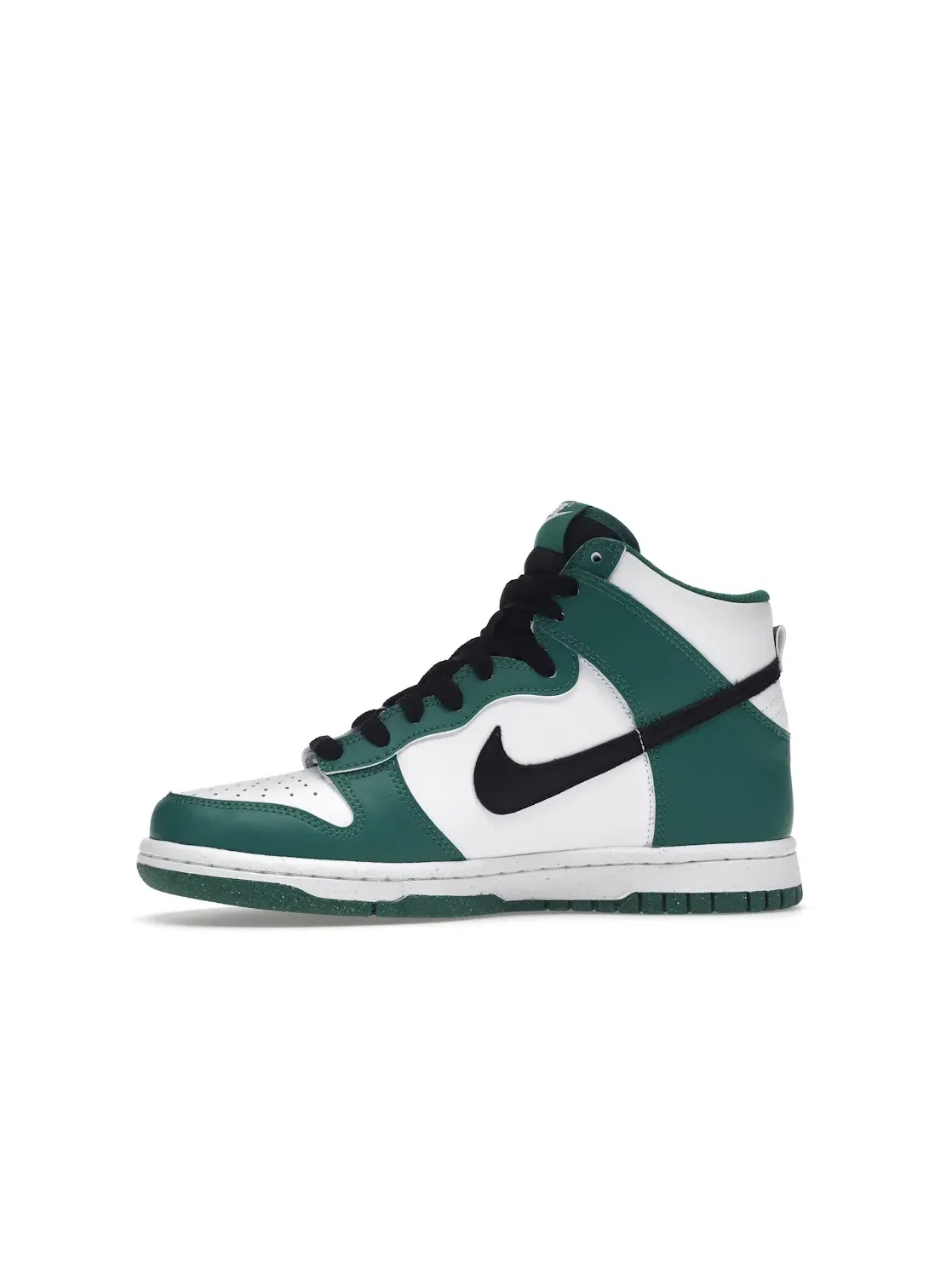 Детские кроссовки высокие с дизайном Boston Celtics Nike Dunk High — изображение 3 из 4, белый/зеленый/черный