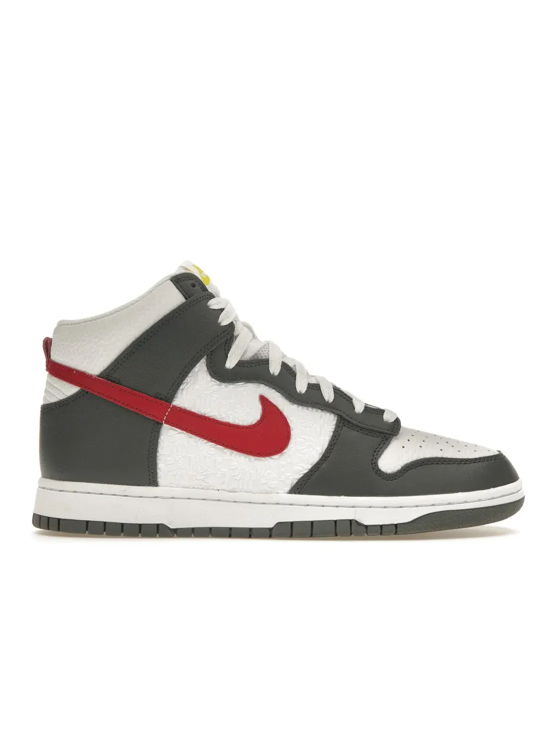 Мужские кроссовки Lifestyle Nike Dunk High — изображение 1 из 4, серый/белый-красный