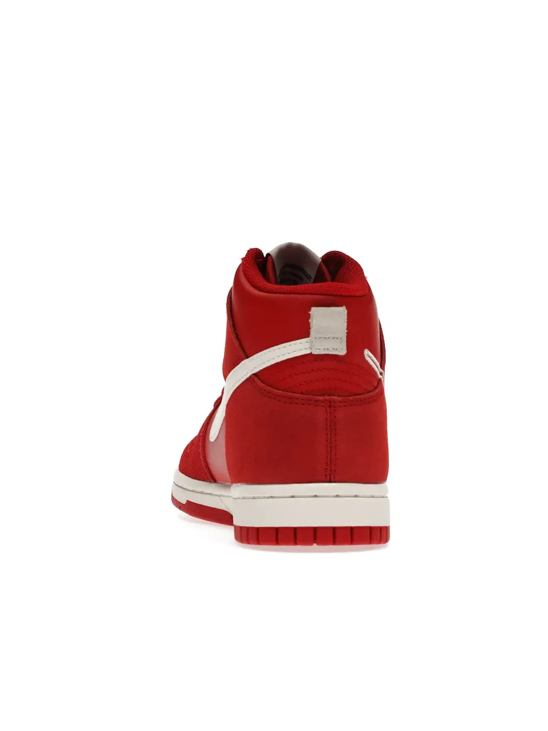Мужские кроссовки высокие с кожаным и замшевым верхом Nike Dunk High Nike — изображение 4 из 4, красный