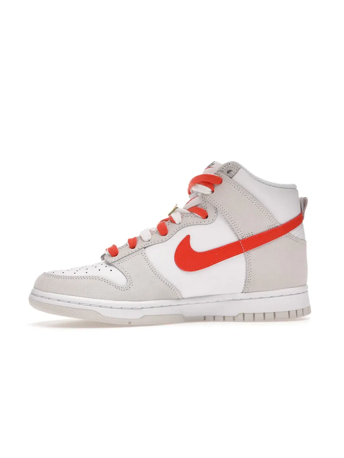 Женские кроссовки Lifestyle с модельным названием Nike Dunk High Nike — изображение 3 из 4, белый/-оранжевый