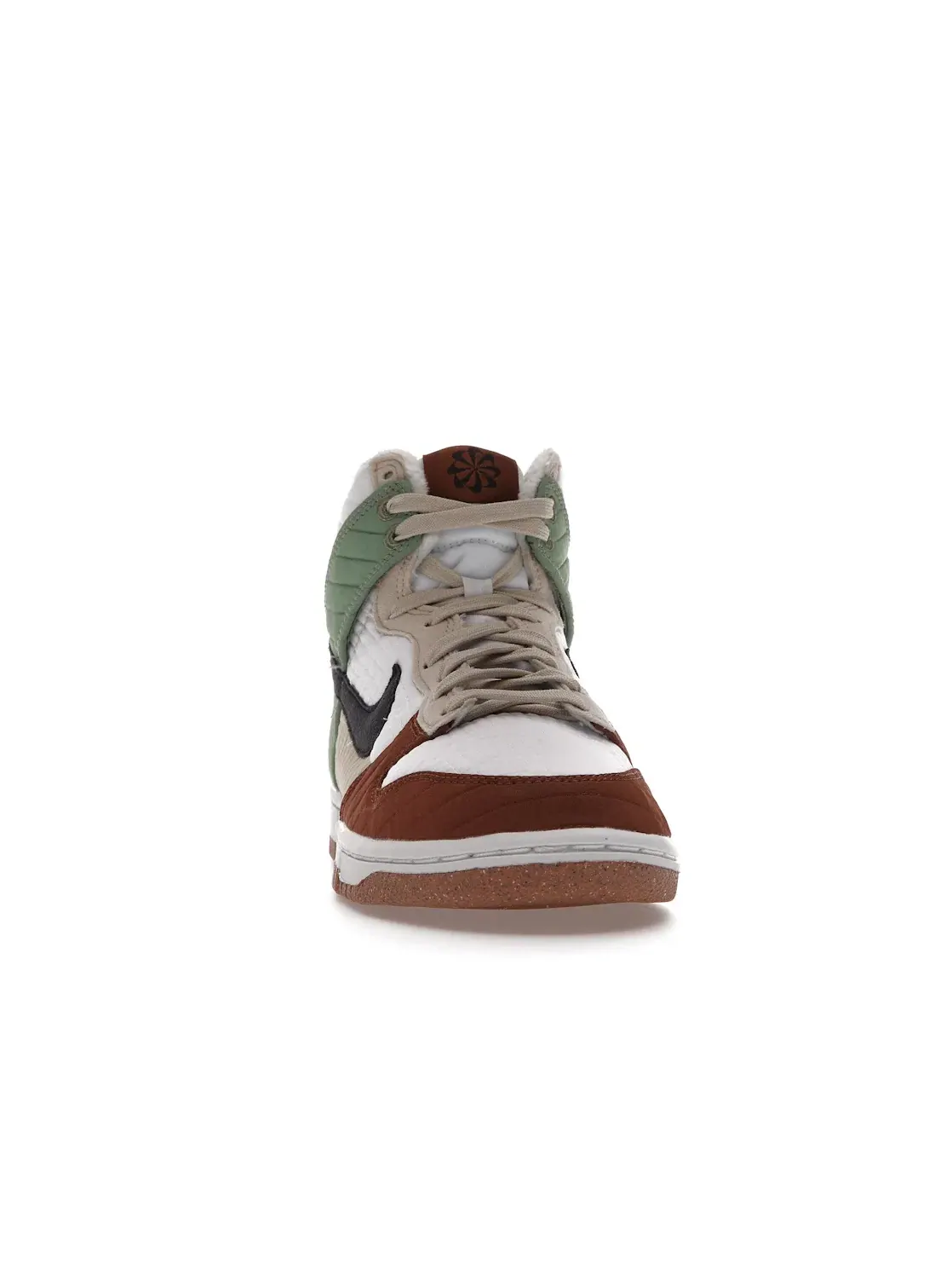 Женские кроссовки с многоцветным квилтингом Nike Dunk High Next Nature — изображение 2 из 4, белый/черный-зеленый