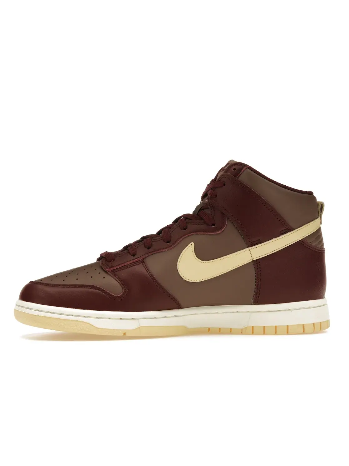 Женские кроссовки Lifestyle Nike Dunk High — изображение 3 из 4, бежевый