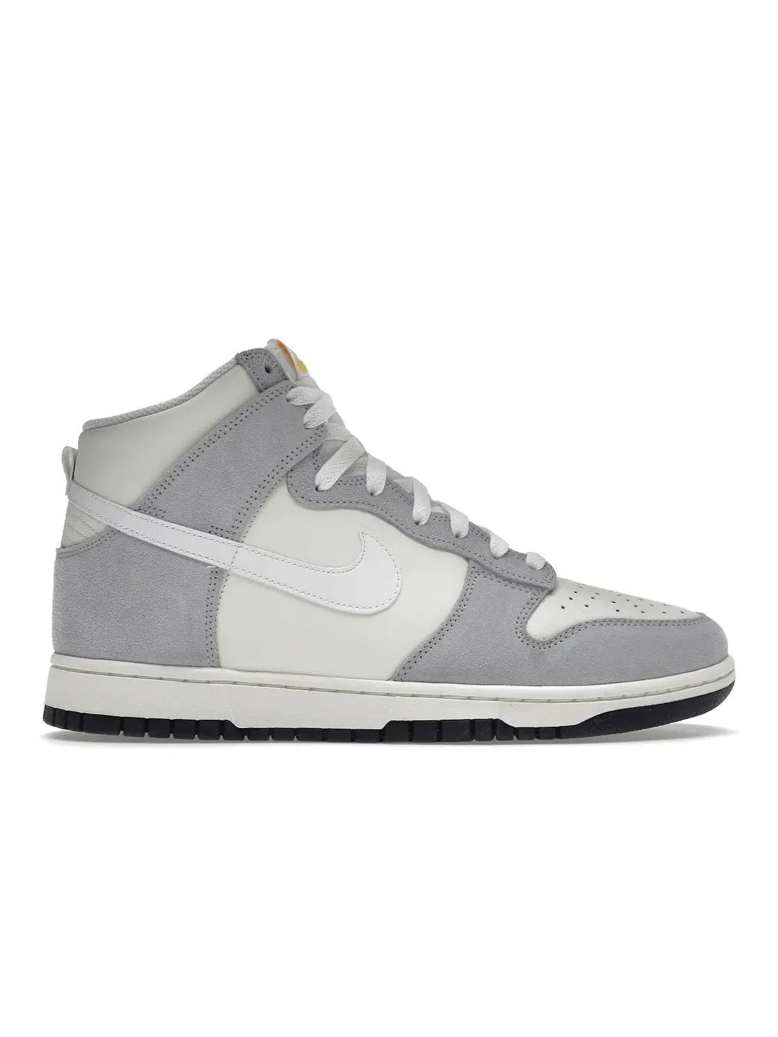 Унисекс-кроссовки высокие с ретро-дизайном Nike Dunk High Retro — изображение 1 из 4, платиновый черный белый