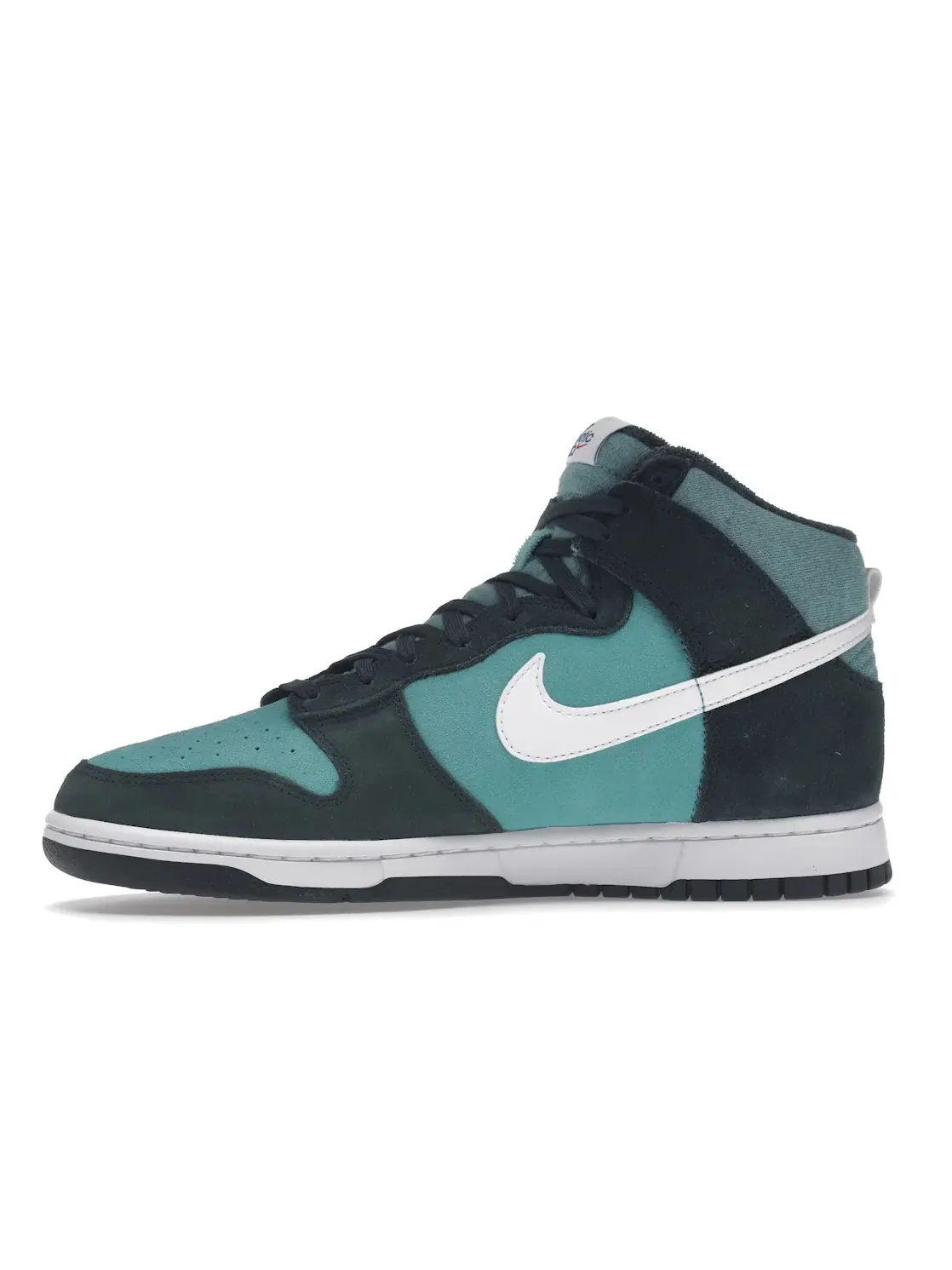 Мужские кроссовки Lifestyle с высоким верхом Nike Dunk High Retro SE — изображение 3 из 4, зеленый/белый