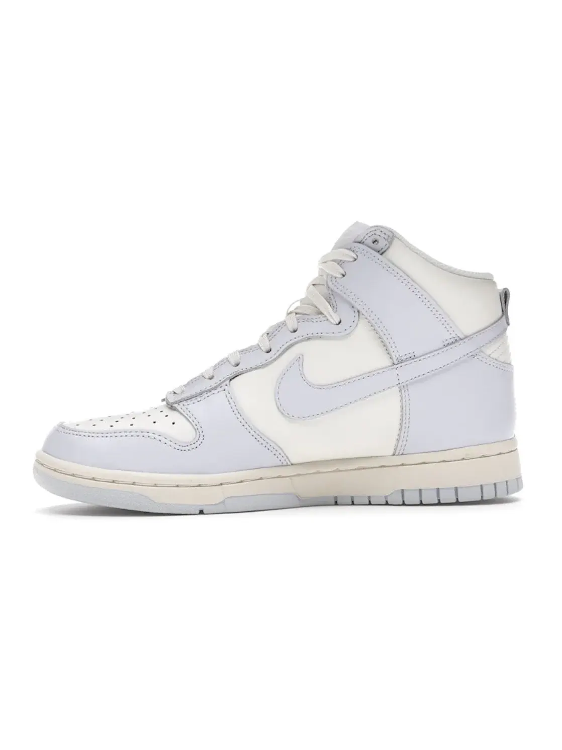 Женские кроссовки с перфорированным носком Nike Dunk High — изображение 3 из 4