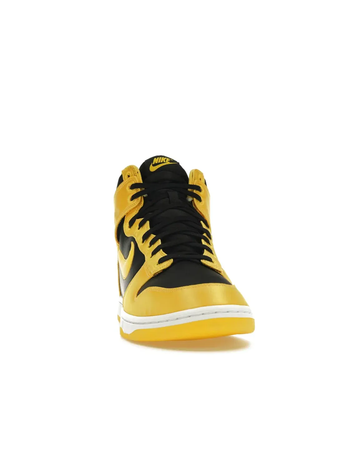 Женские кроссовки без каблука Nike Dunk High Nike — изображение 2 из 4, черный//белый