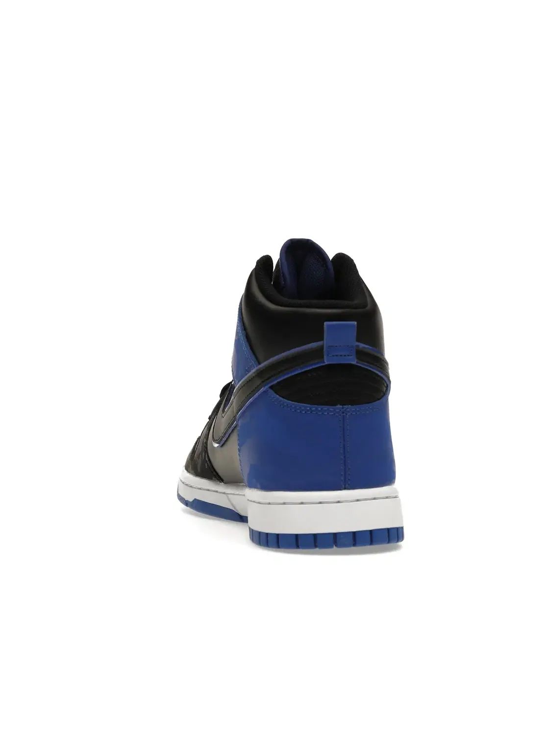 Мужские кроссовки с камуфляжным принтом Nike Dunk High SE — изображение 4 из 4, черный/-черный-белый