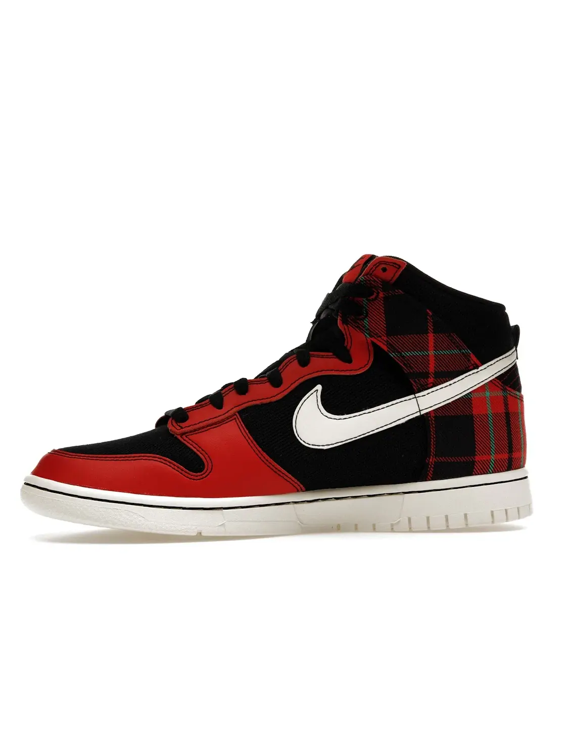 Мужские кроссовки высокий с клетчатым принтом Nike Dunk High SE — изображение 3 из 4