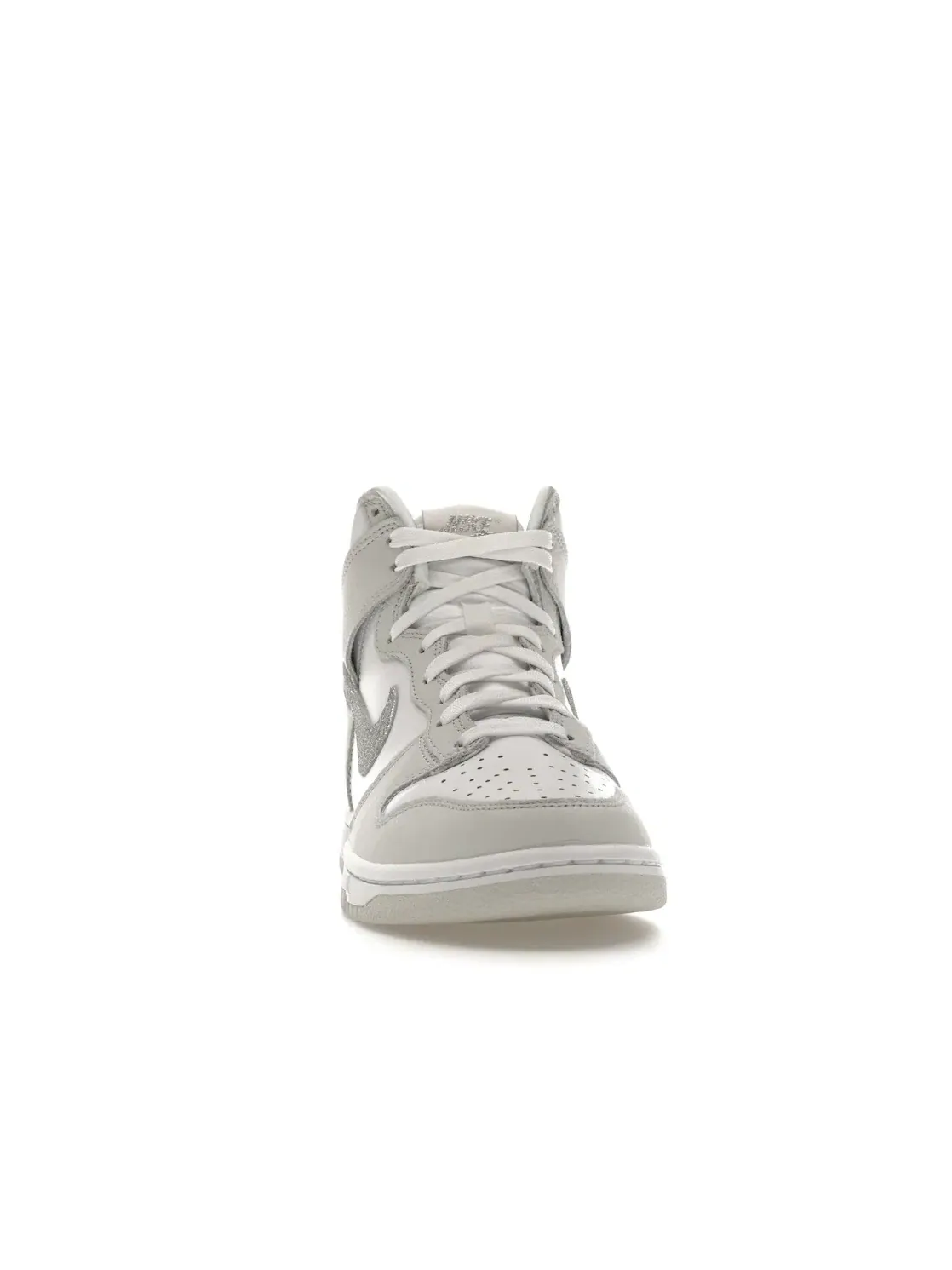 Женские кроссовки с блестящим swoosh Nike Dunk High — изображение 2 из 4