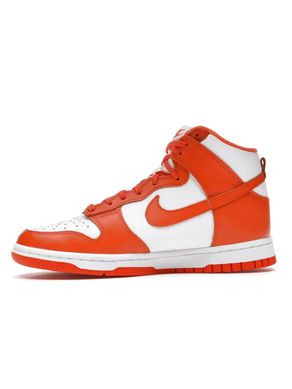 Женские кроссовки с высоким верхом Nike Dunk High — изображение 3 из 4, белый/оранжевый