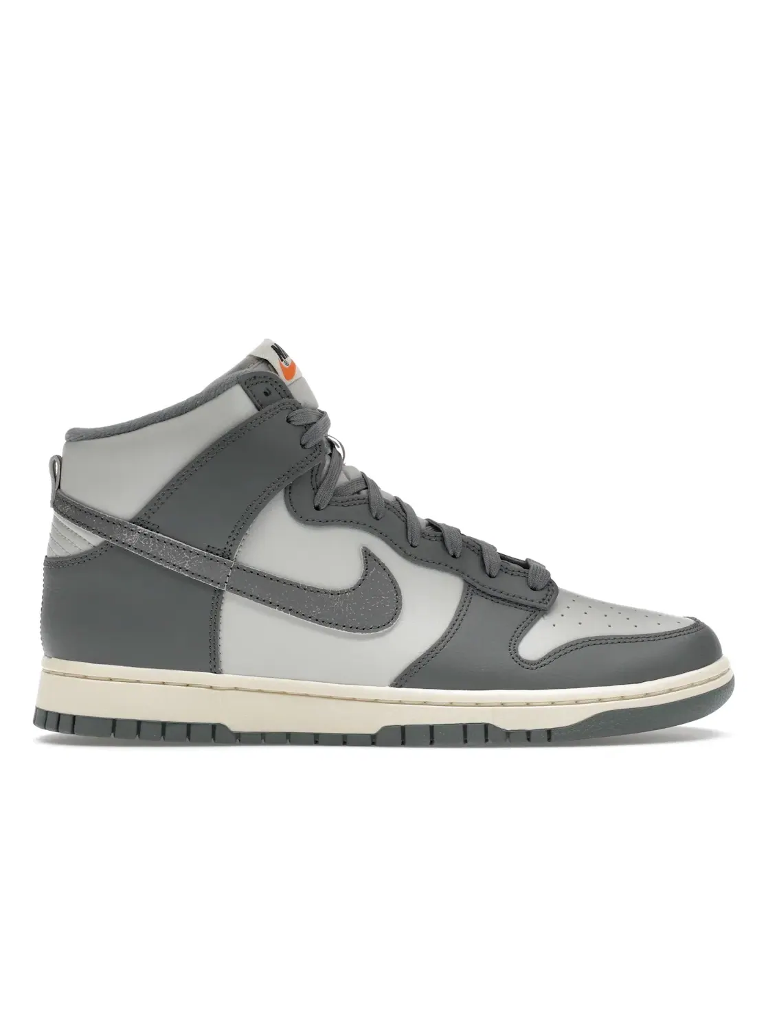 Мужские кроссовки высокие ретро-выпуск Nike Dunk High — изображение 1 из 4, светлый/серый--оранжевый