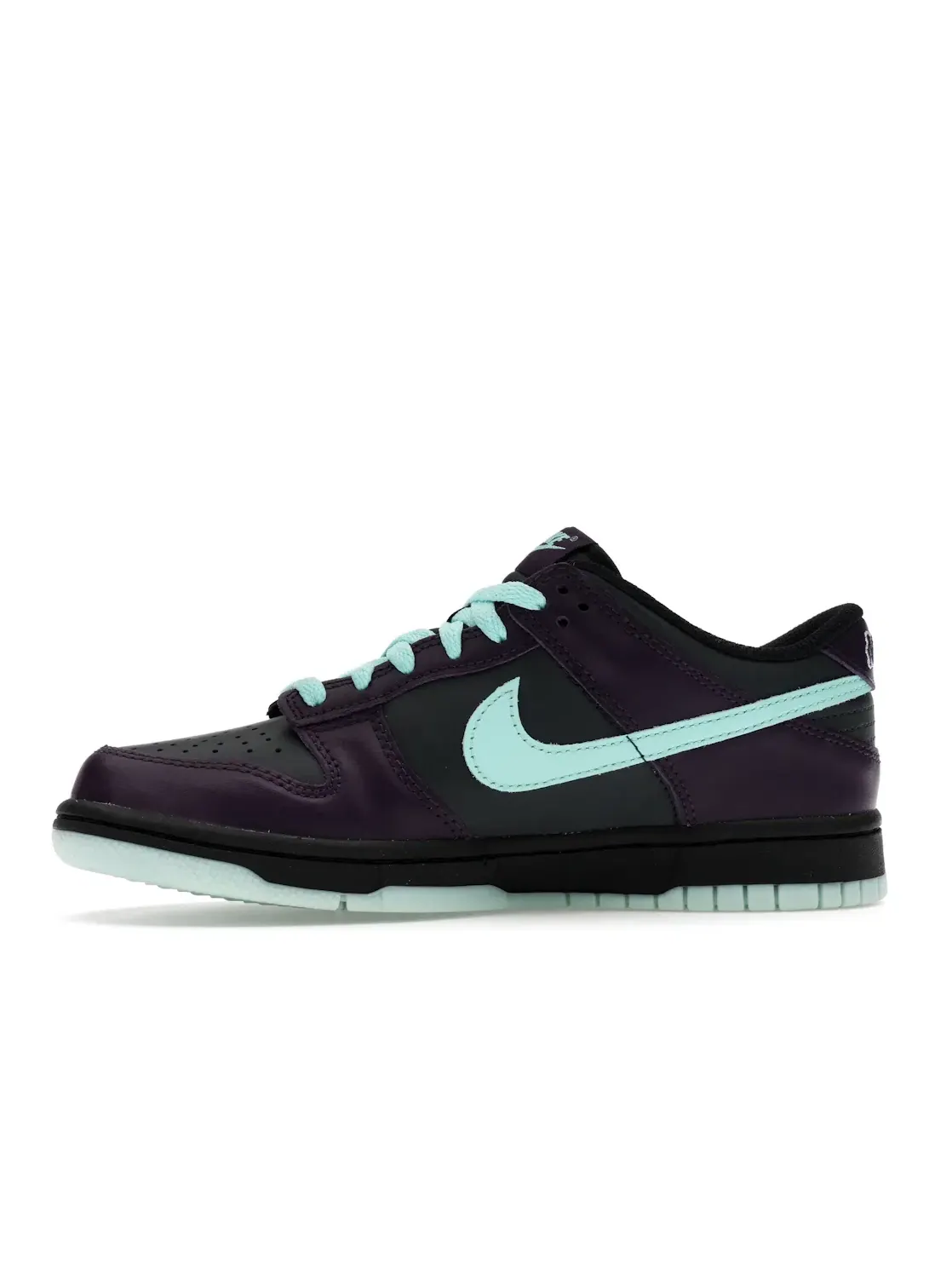 Детские кроссовки Lifestyle Nike Dunk Low Nike — изображение 3 из 4, серый//фиолетовый