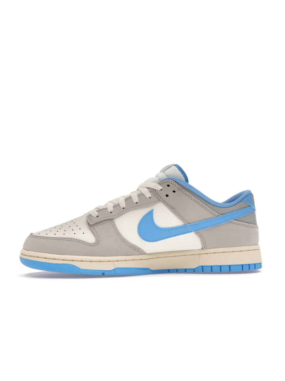 Мужские кроссовки с ретро-дизайном Nike Dunk Low — изображение 3 из 4