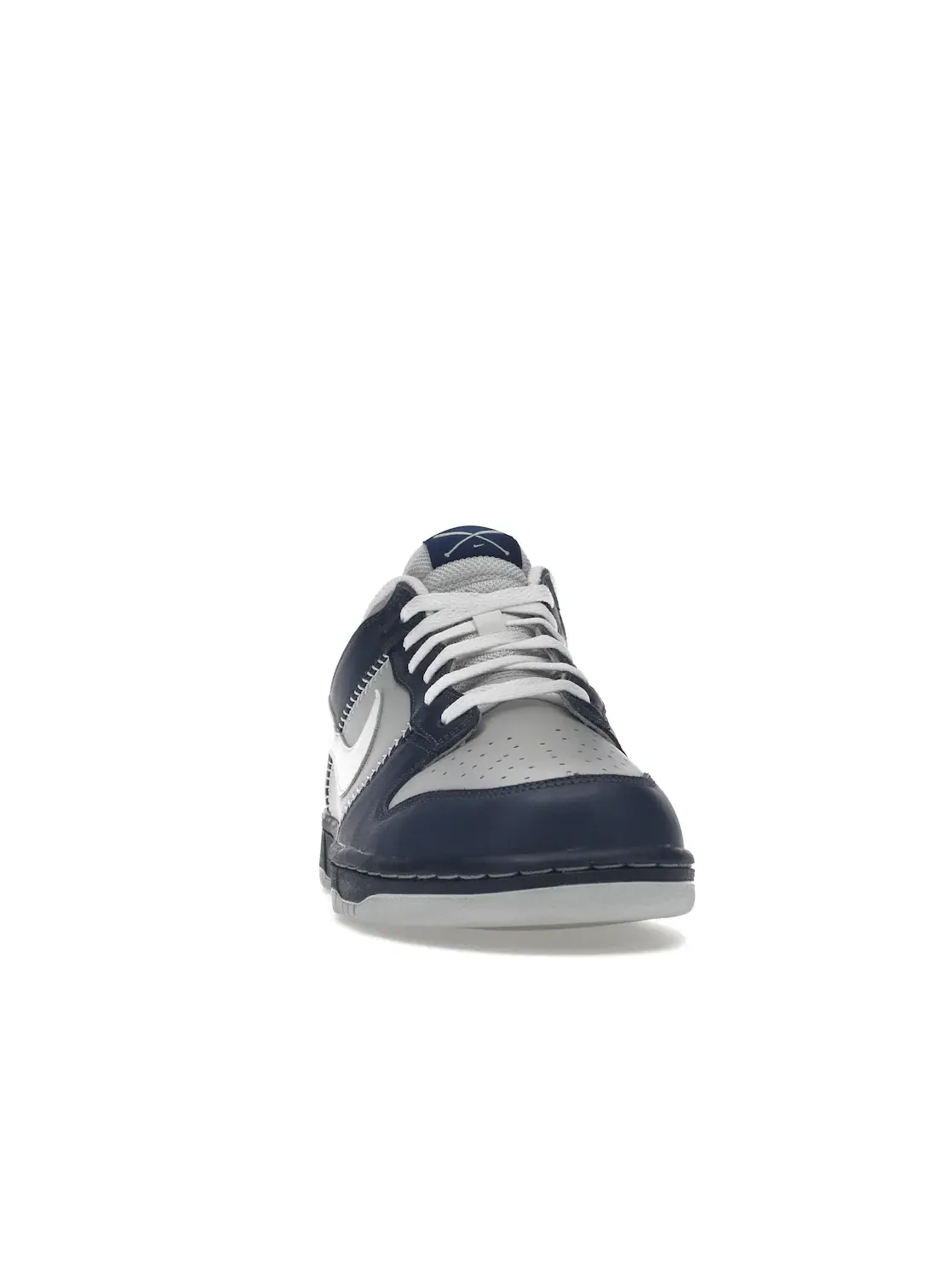 Мужские кроссовки повседневные Nike Dunk Low — изображение 2 из 4, серый/белый-темно-синий