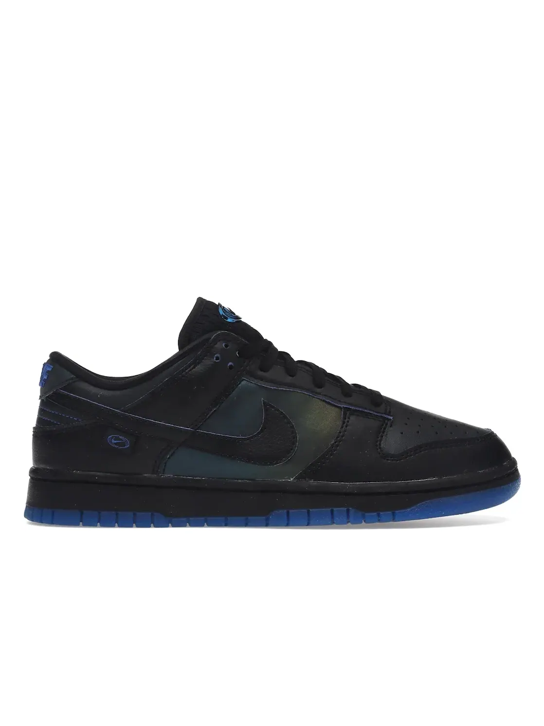 Женские кроссовки с иридиевыми акцентами Nike Dunk Low — изображение 1 из 4, черный//черный