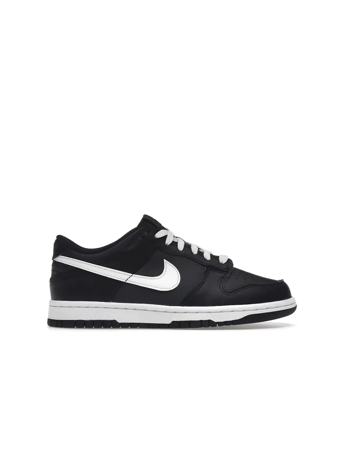 Детские кроссовки для мальчиков и девочек с кожаным верхом Nike Dunk Low Nike — изображение 1 из 4, черный/черный/белый
