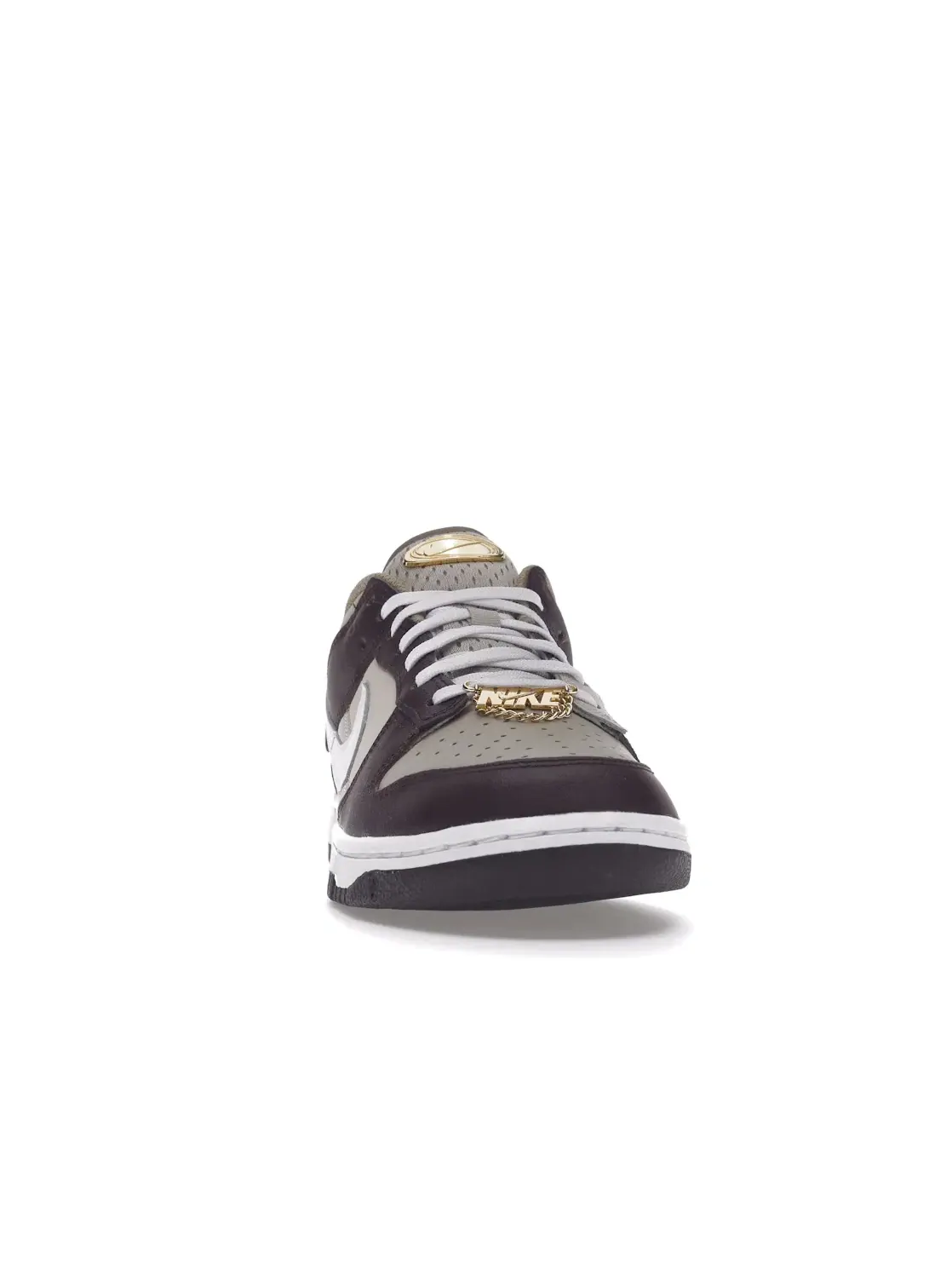 Женские кроссовки Lifestyle Nike Dunk Low — изображение 2 из 4